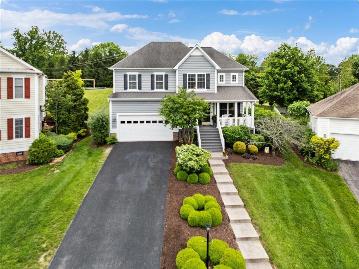 Blacksburg, Virginia, 24060, United States, 5 Bedrooms Bedrooms, ,4 BathroomsBathrooms,Residential,For Sale,1828215