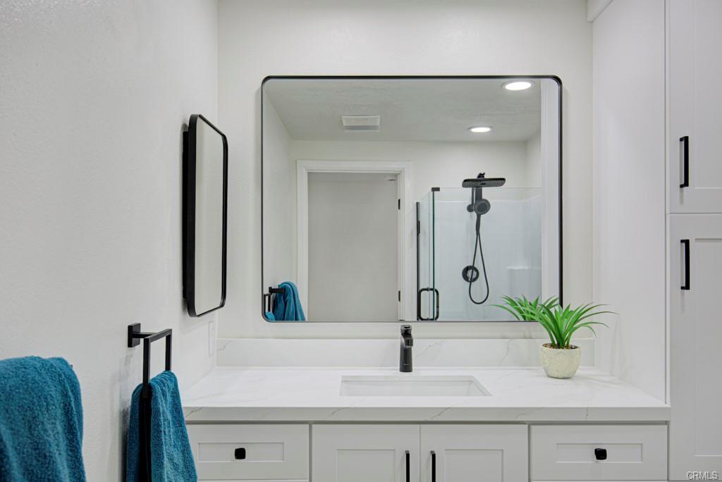 Laguna woods, California, 92637, United States, 2 Bedrooms Bedrooms, ,1 BathroomBathrooms,Residential,For Sale,2009291