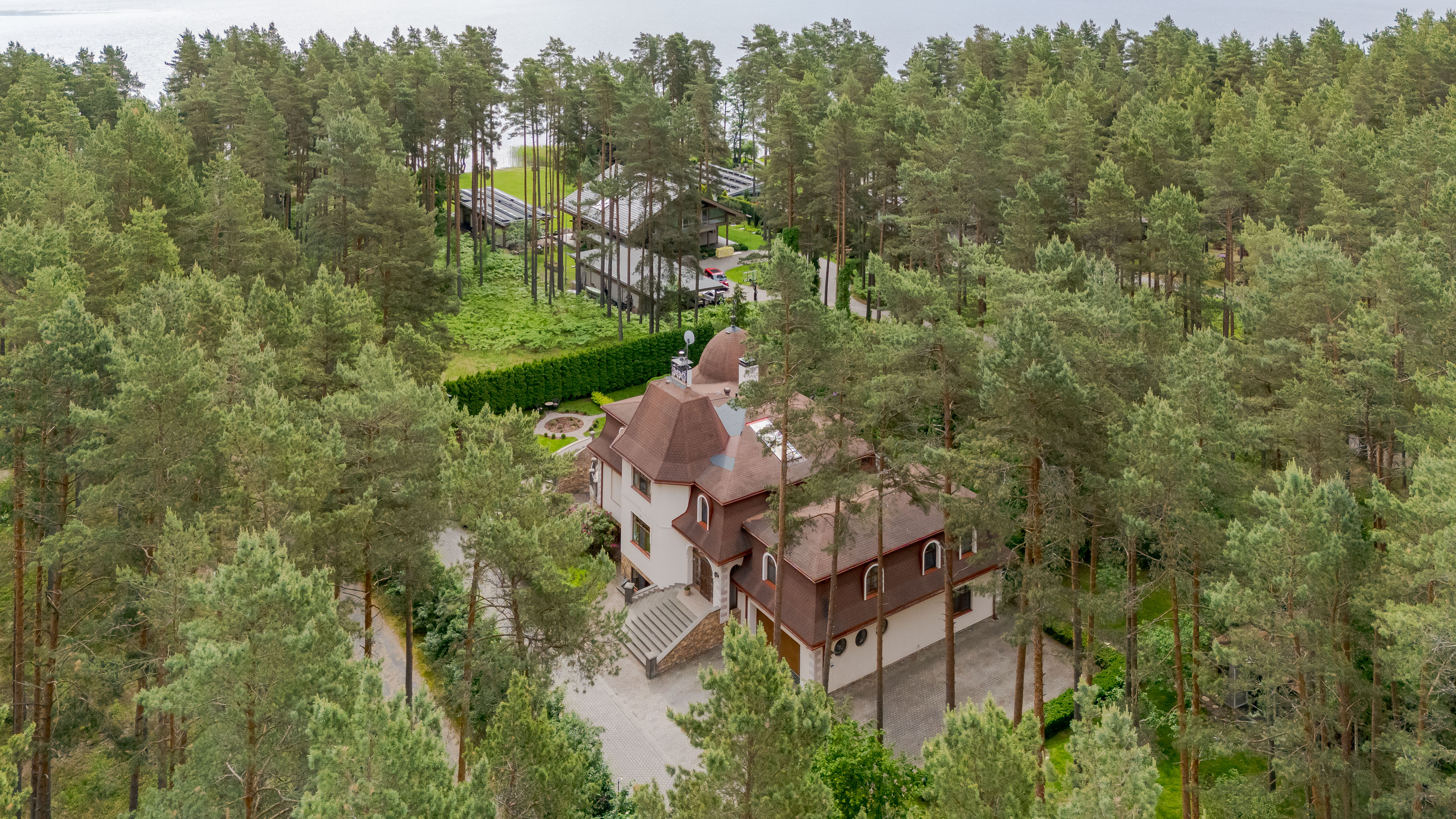  Beautiful mansion by the Little Baltezers - 物件實景