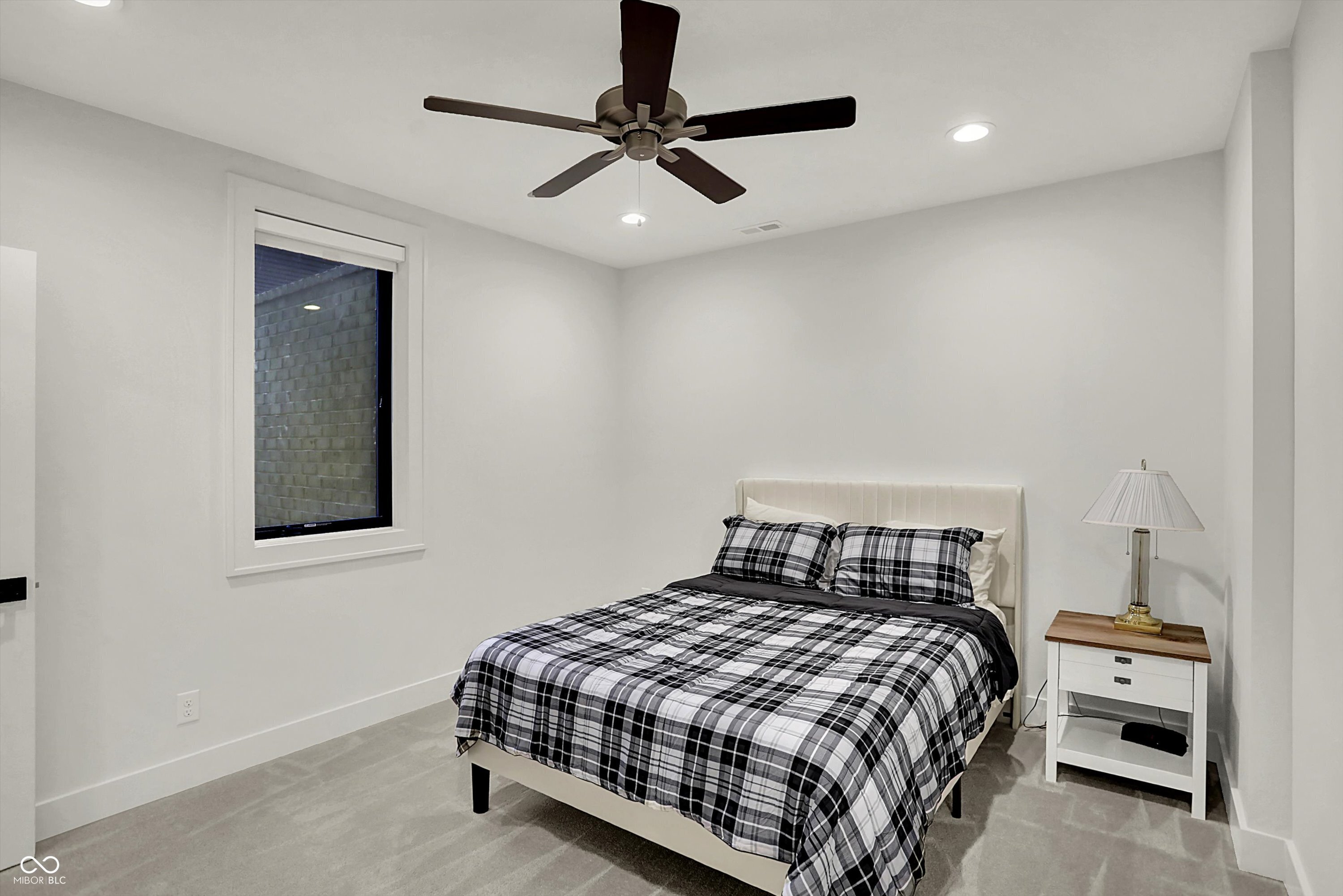 Bargersville, Indiana, 46106, United States, 5 Bedrooms Bedrooms, ,6 BathroomsBathrooms,Residential,For Sale,1983672