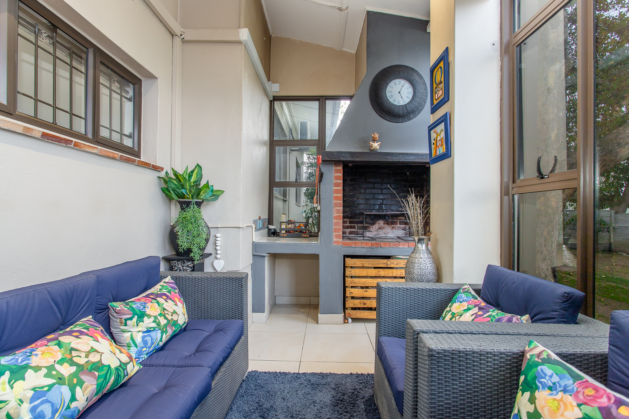  Family home in sought-after Courtrai, Paarl - 物件實景