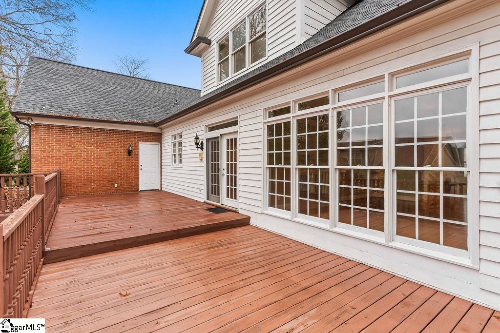 Greer, South Carolina, 29650, United States, 5 Bedrooms Bedrooms, ,4 BathroomsBathrooms,Residential,For Sale,2005494