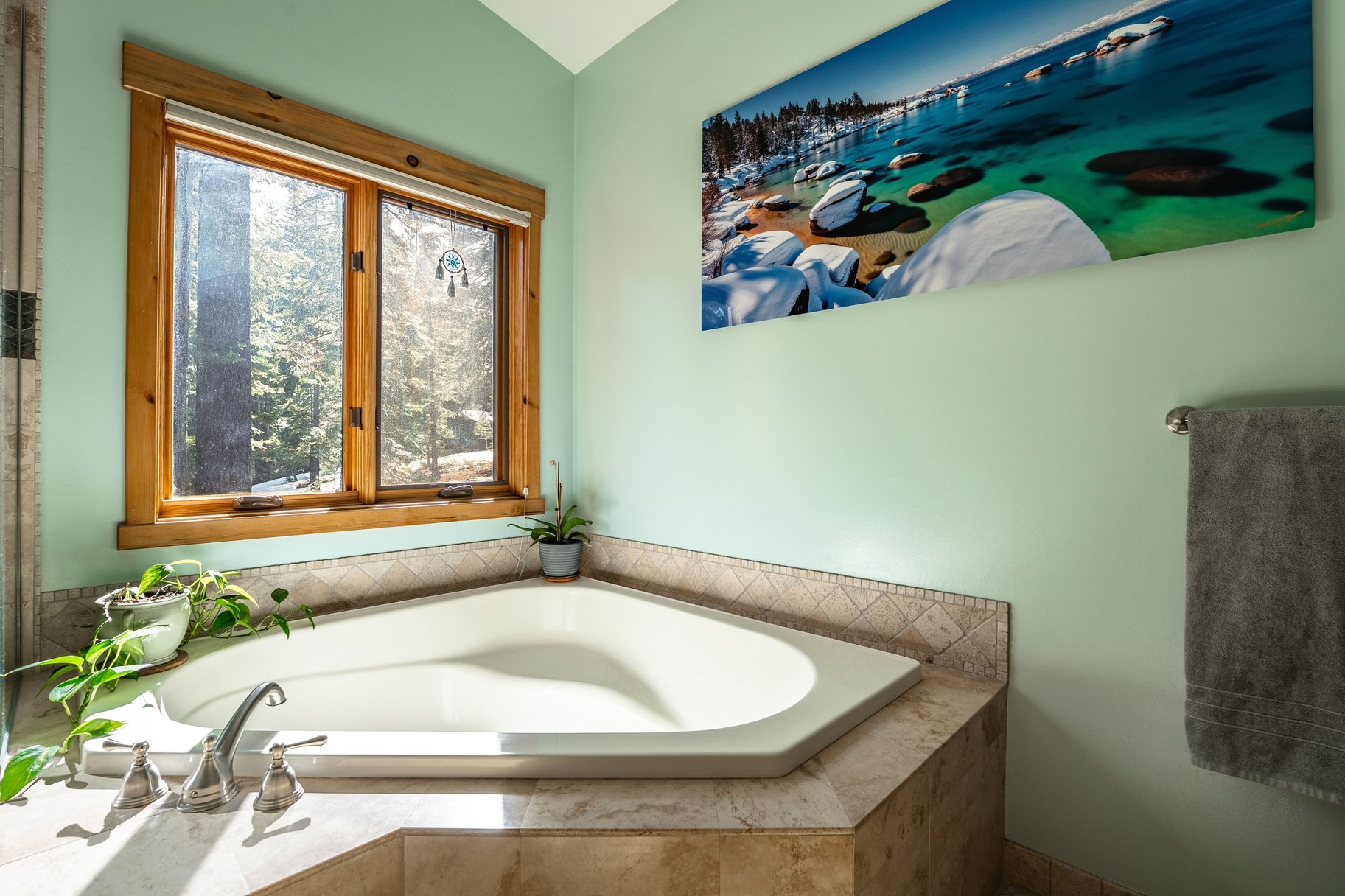  Stylish and Immaculate 4 Bedroom Retreat in Carnelian Bay - 物件實景