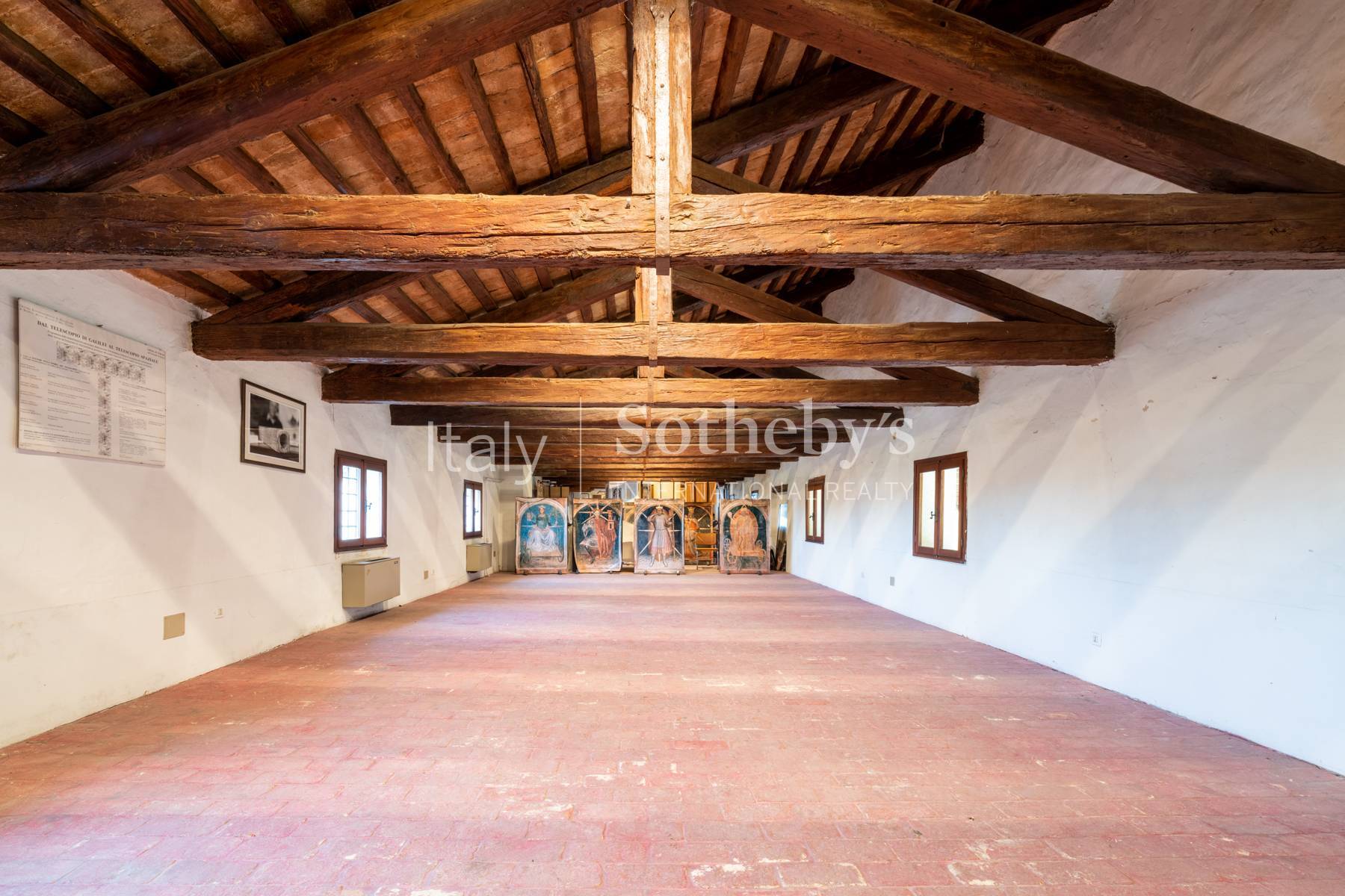  Venetian Renaissance Villa with frescoes and tower, barchessa and outbuildings - 物件實景