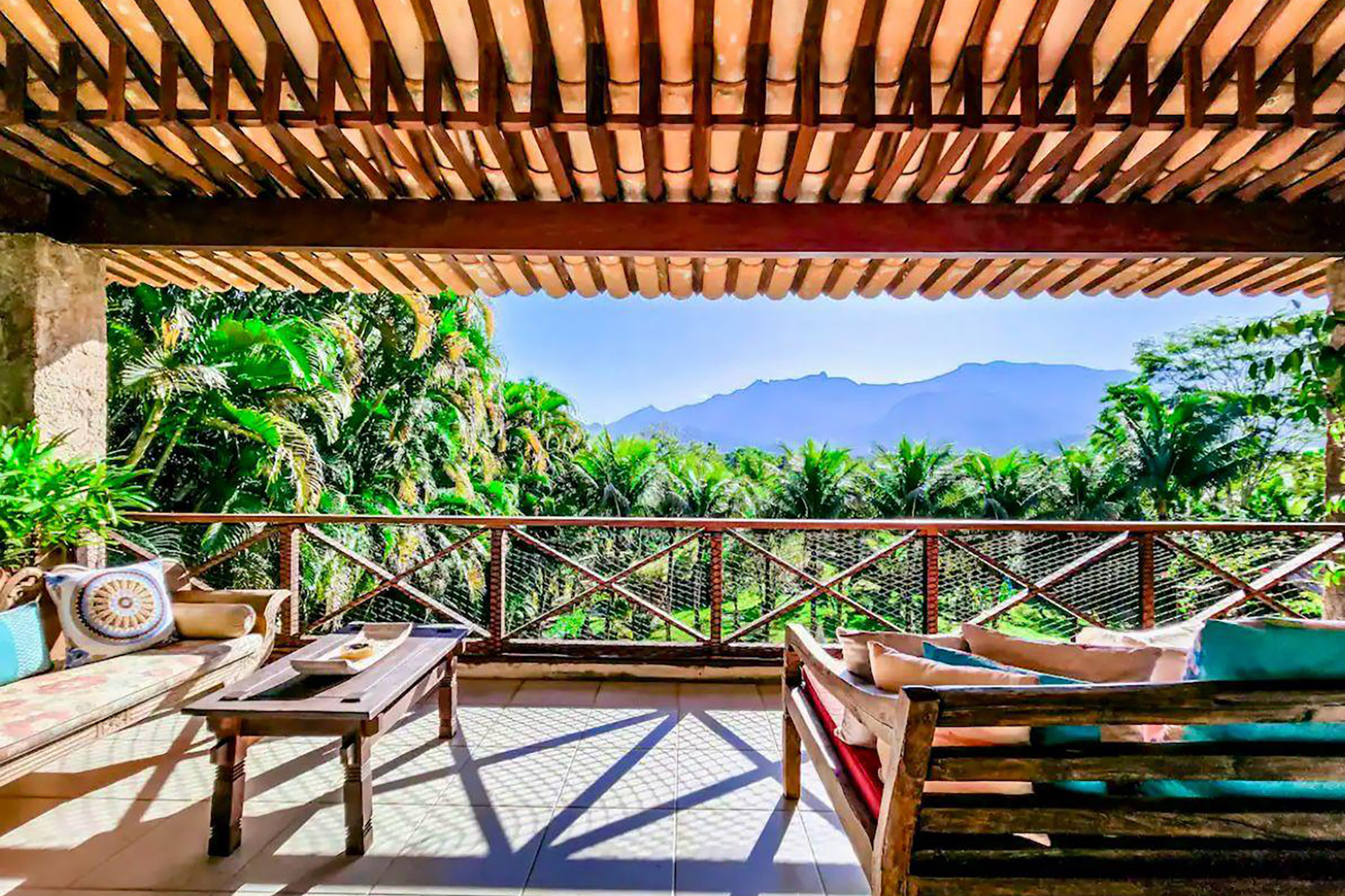  House in an Exclusive Gated Community with Lush Gardens - 物件實景