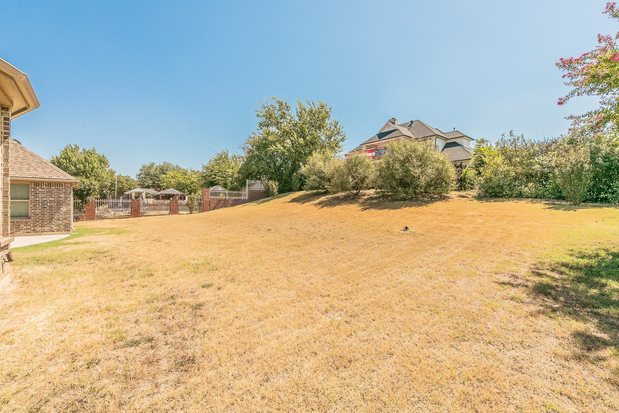 Fort Worth, Texas, 76179, United States, 5 Bedrooms Bedrooms, ,3 BathroomsBathrooms,Residential,For Sale,1980950