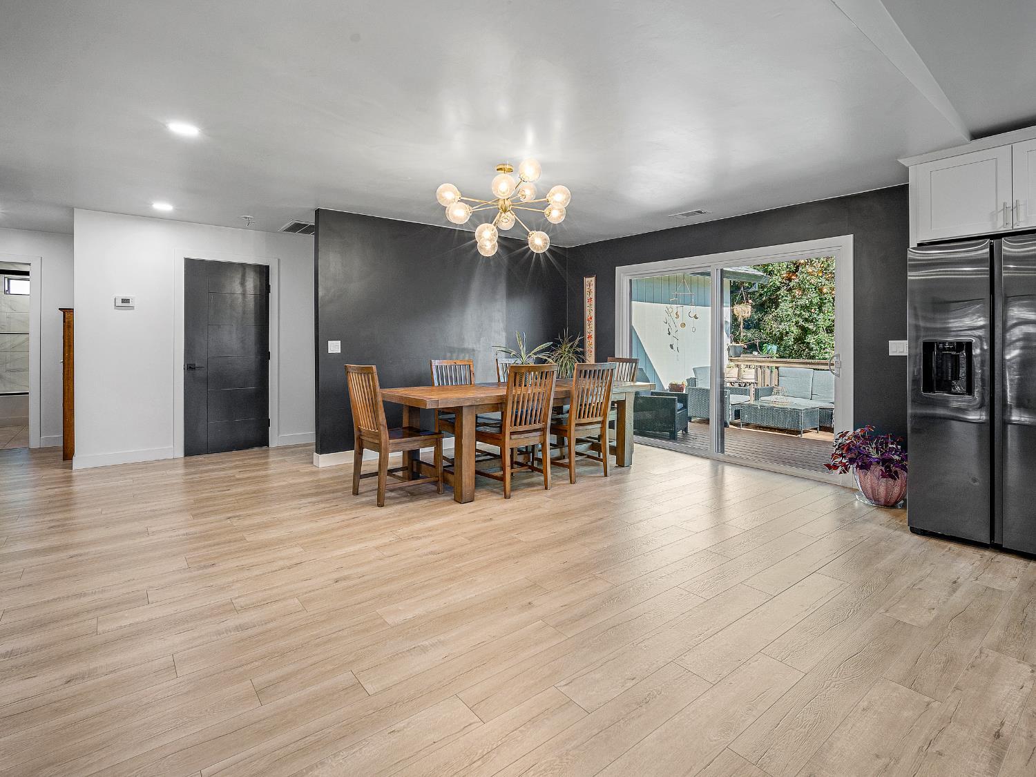 Shingle Springs, California, 95682, United States, 4 Bedrooms Bedrooms, ,3 BathroomsBathrooms,Residential,For Sale,1982328