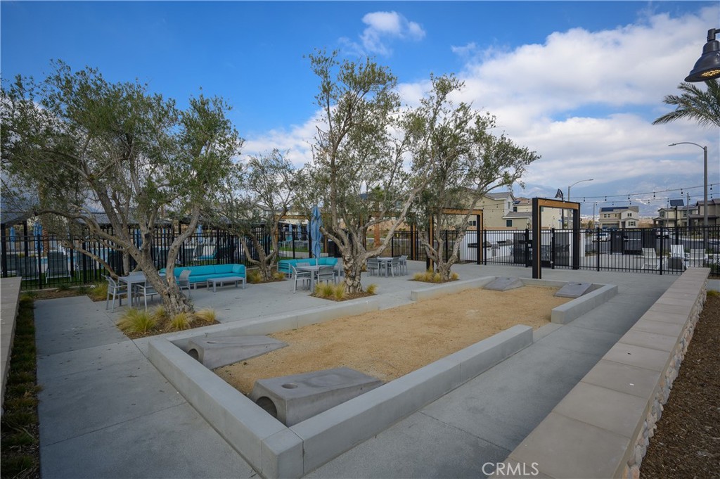 Rialto, California, 92377, United States, 3 Bedrooms Bedrooms, ,3 BathroomsBathrooms,Residential,For Sale,2034831