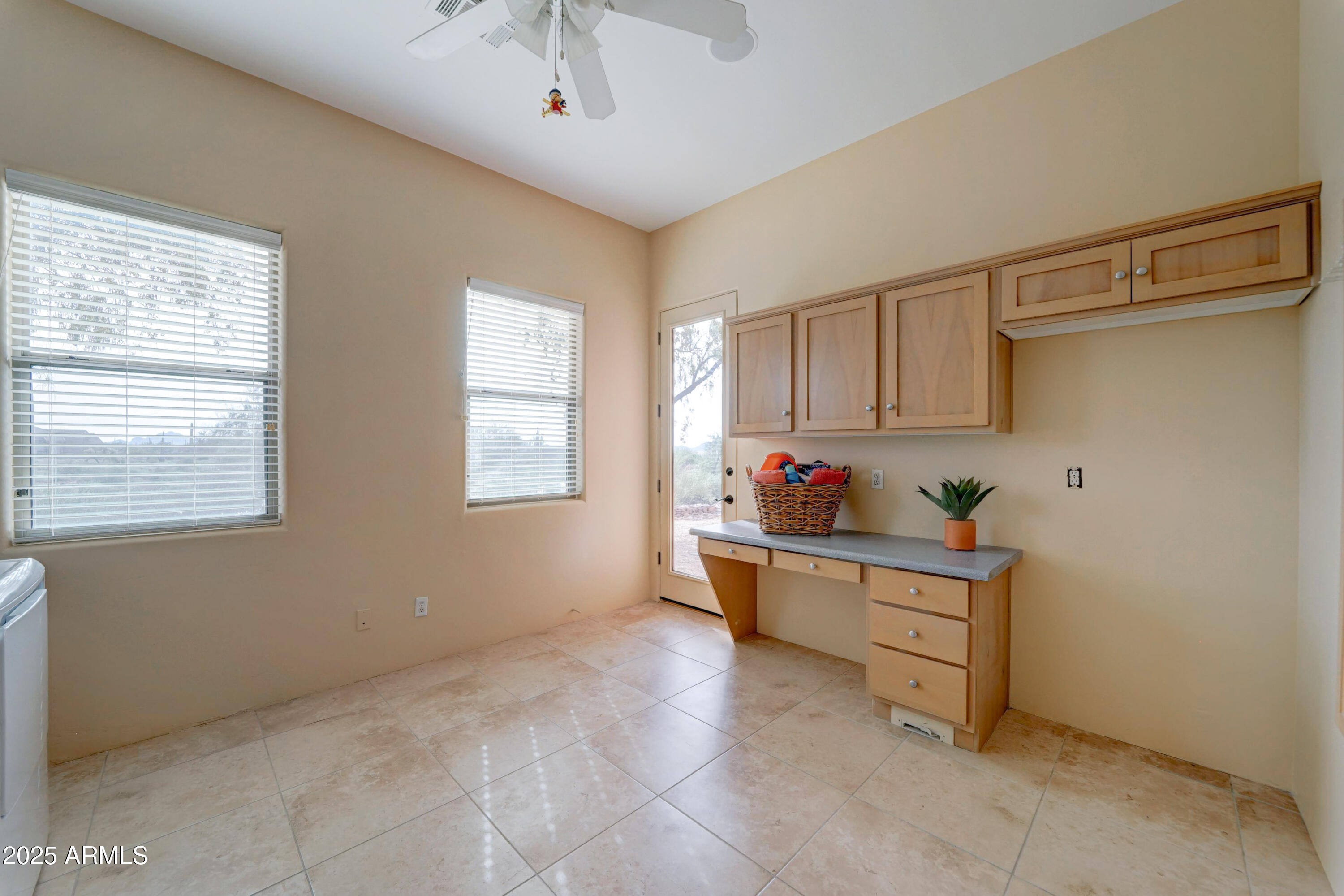 Gold Canyon, Arizona, 85119, United States, 3 Bedrooms Bedrooms, ,2 BathroomsBathrooms,Residential,For Sale,1992820