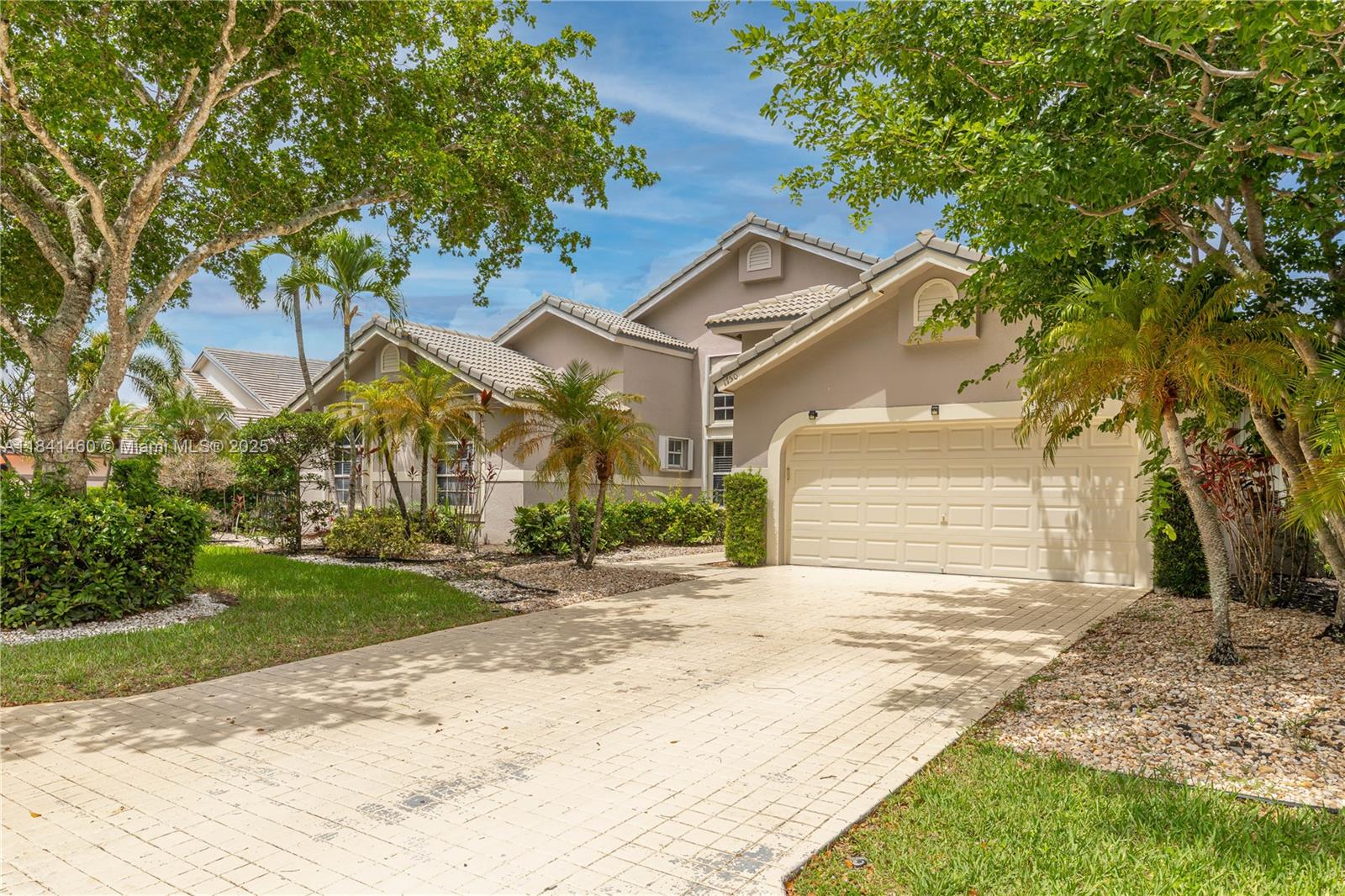 Coral Springs, Florida, 33071, United States, 5 Bedrooms Bedrooms, ,4 BathroomsBathrooms,Residential,For Sale,1921900