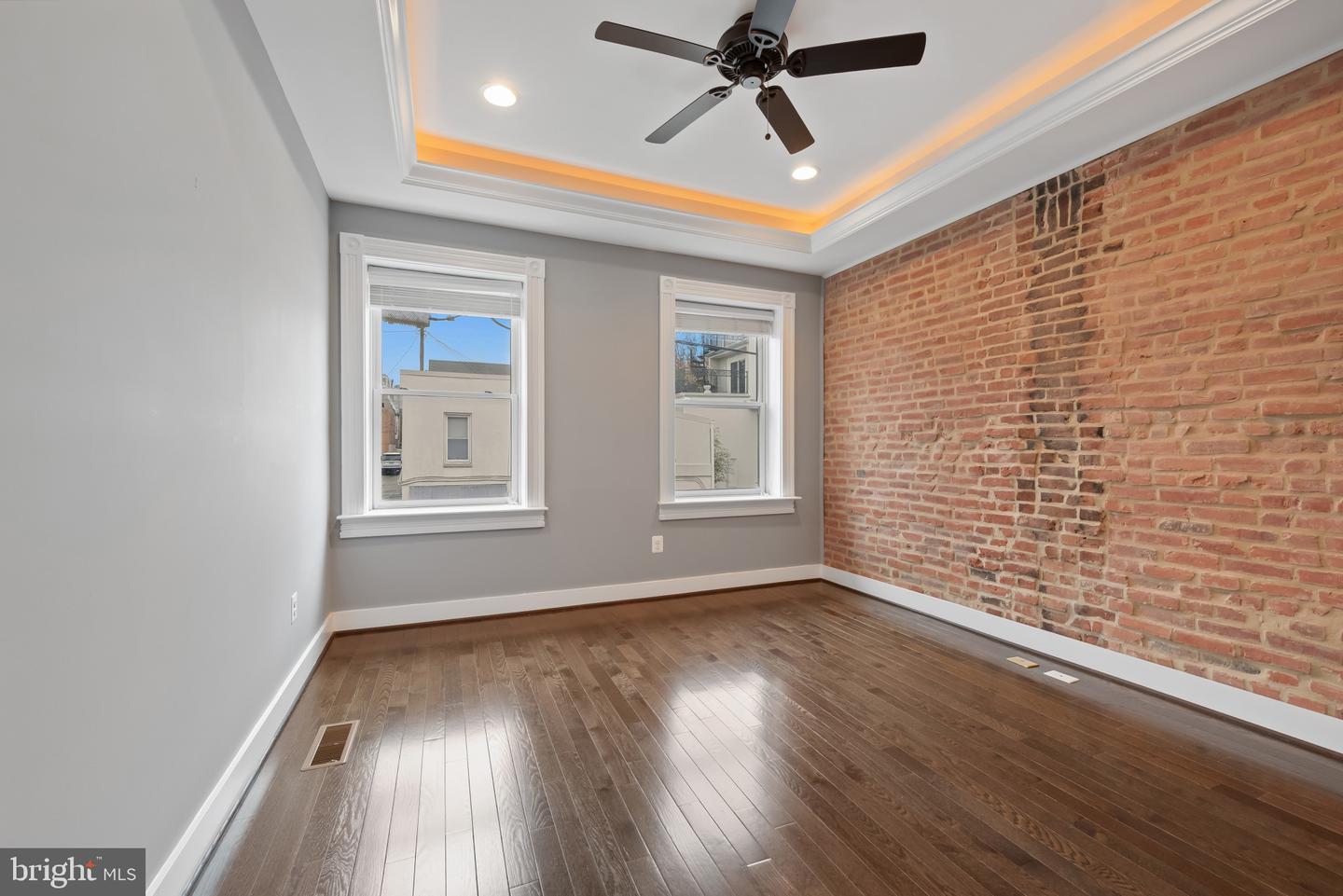 Baltimore, Maryland, 21224, United States, 5 Bedrooms Bedrooms, ,3 BathroomsBathrooms,Residential,For Sale,1999836