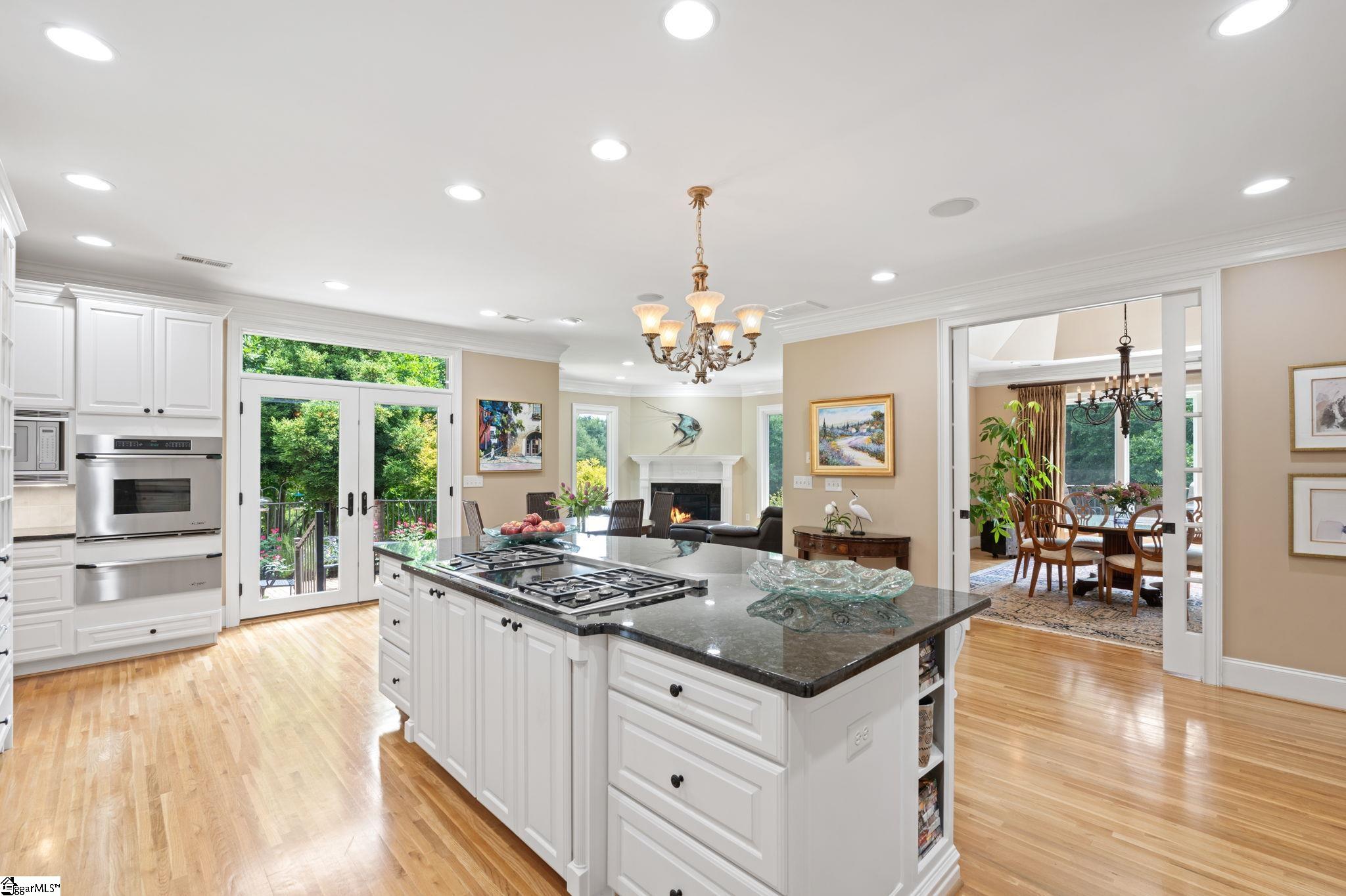 Simpsonville, South Carolina, 29681, United States, 4 Bedrooms Bedrooms, ,4 BathroomsBathrooms,Residential,For Sale,1901153