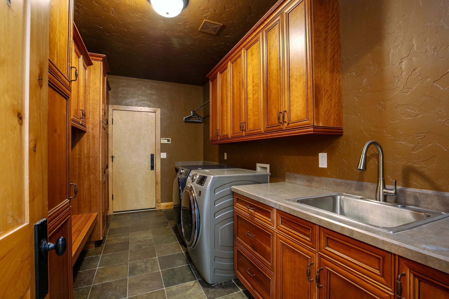  55383 Huntington Road Bend, OR 97707 - 物件實景
