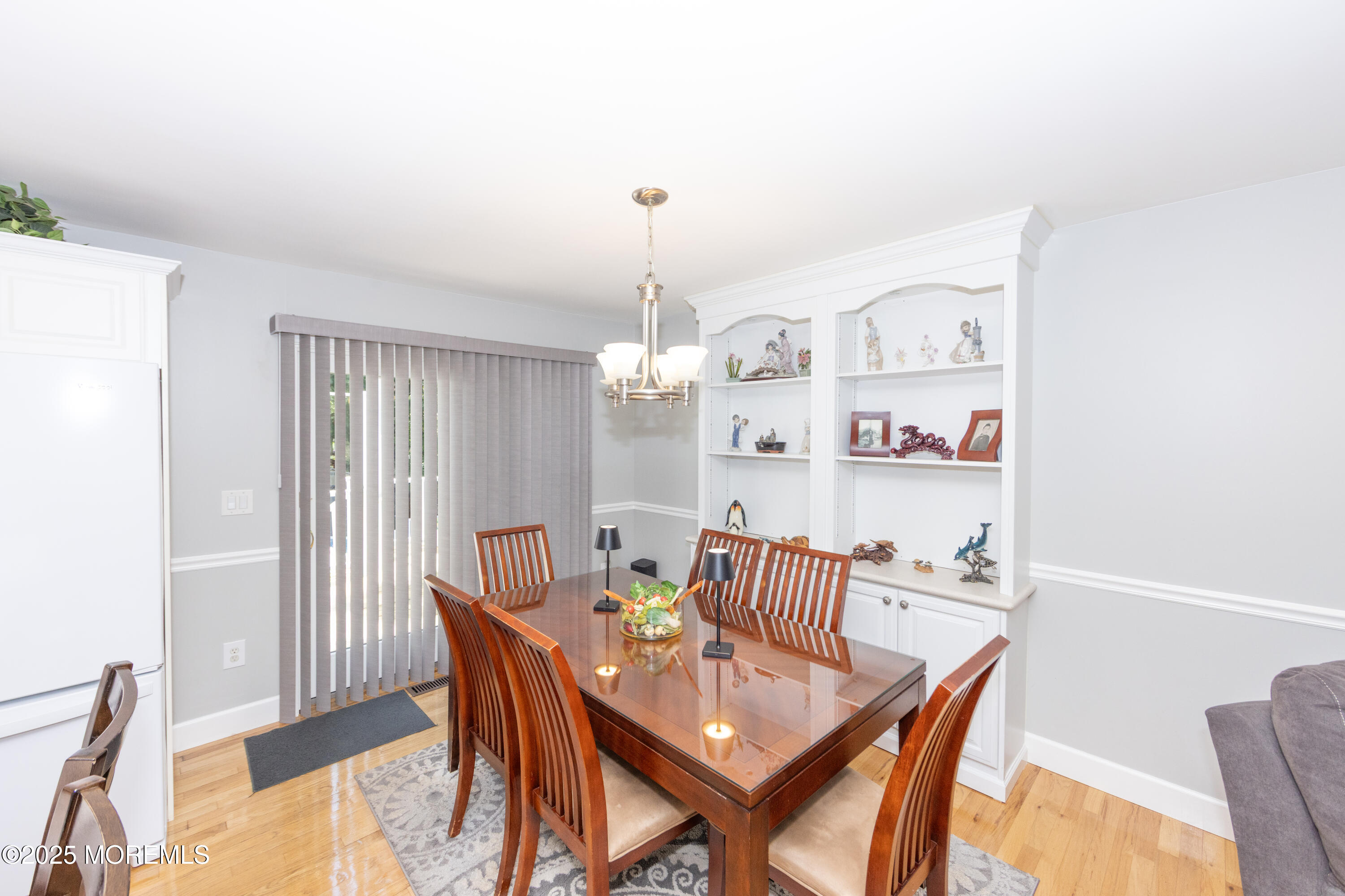 Jackson, New Jersey, 08527, United States, 6 Bedrooms Bedrooms, ,2 BathroomsBathrooms,Residential,For Sale,1912275