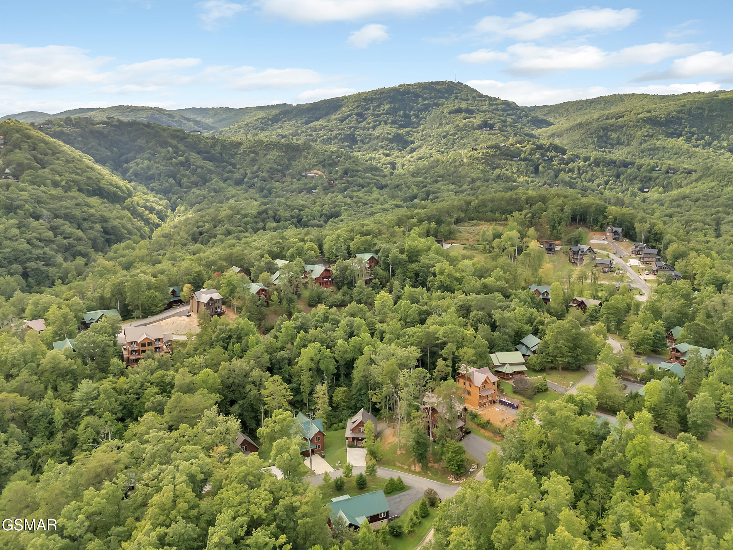 Pigeon Forge, Tennessee, 37876, United States, 4 Bedrooms Bedrooms, ,4 BathroomsBathrooms,Residential,For Sale,1944632