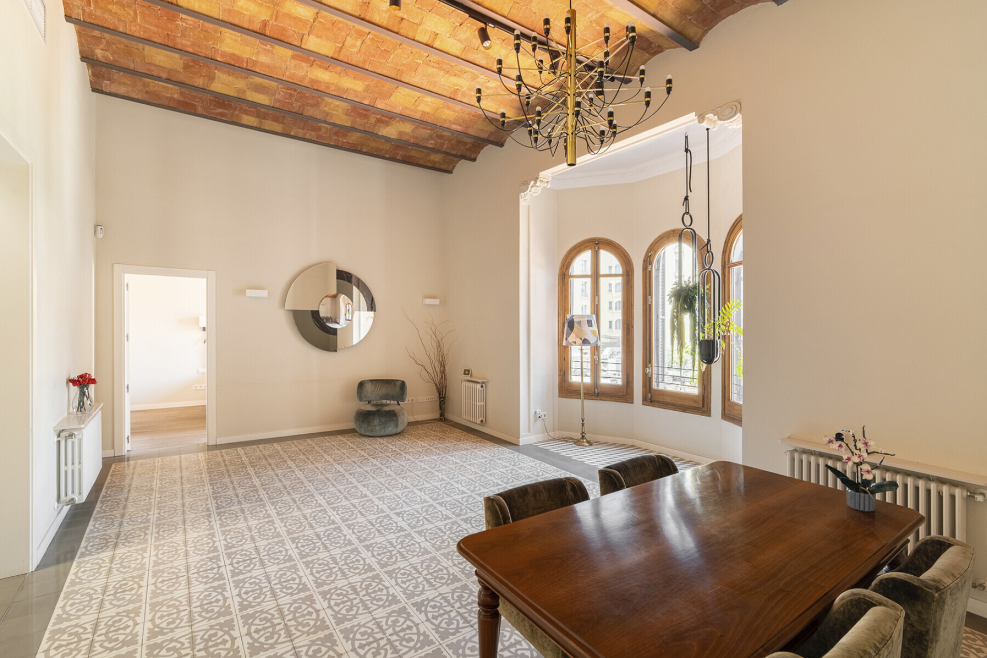  Splendid, nearly new apartment in l