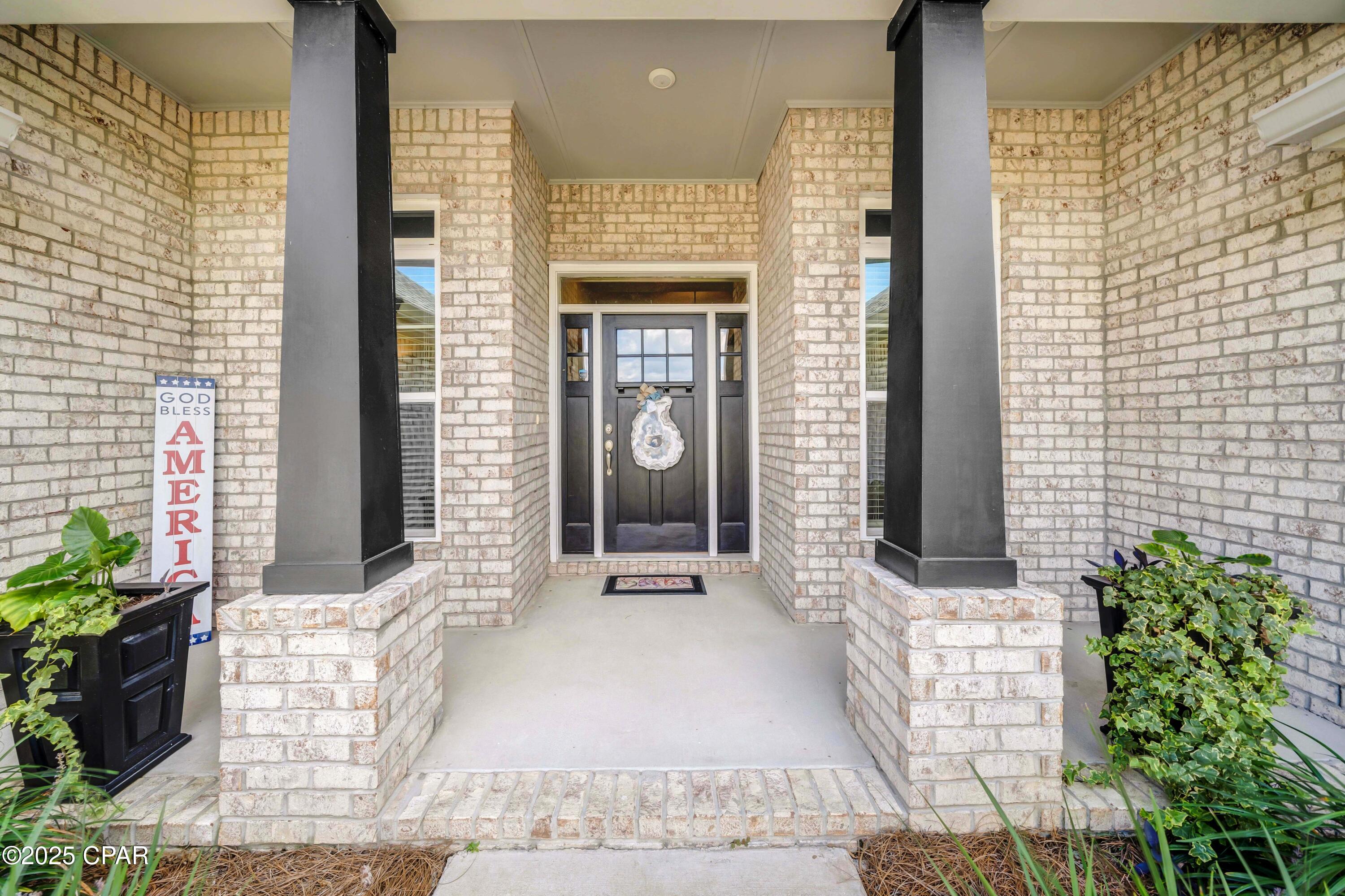 Panama City, Florida, 32409, United States, 4 Bedrooms Bedrooms, ,3 BathroomsBathrooms,Residential,For Sale,1947454