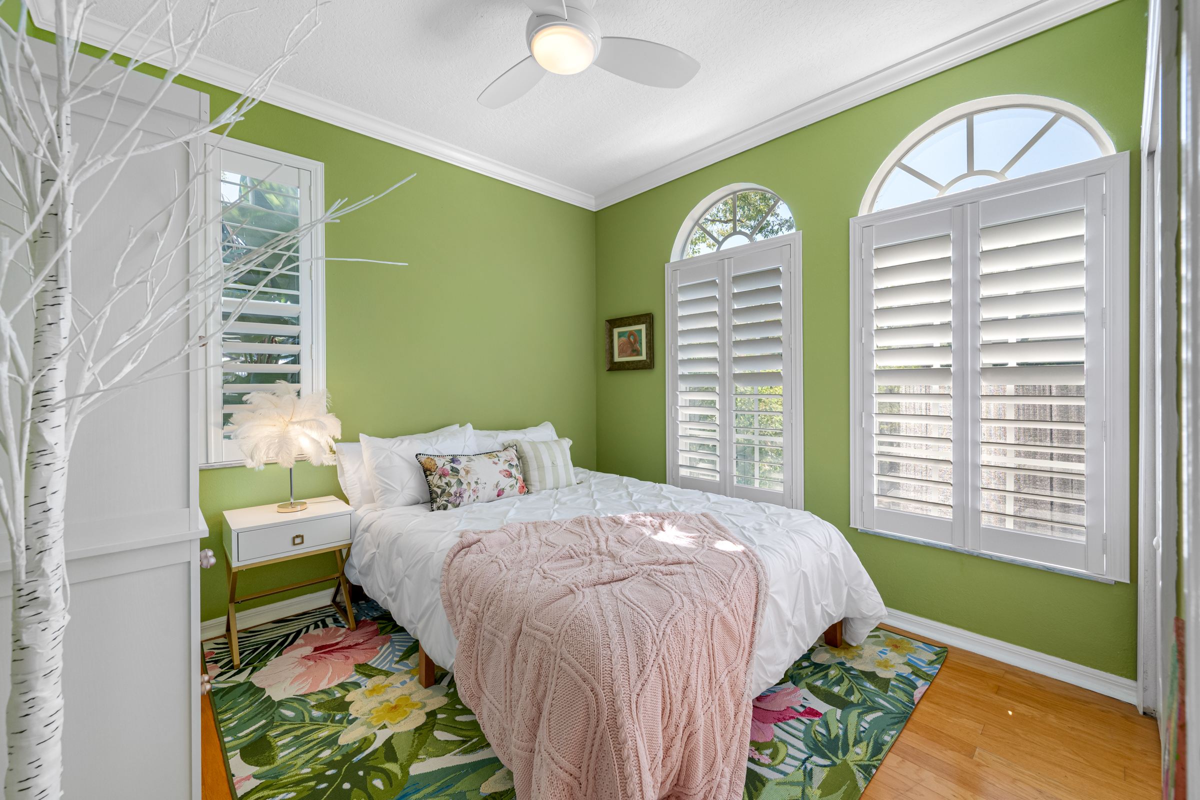 St Petersburg, Florida, 33701, United States, 3 Bedrooms Bedrooms, ,3 BathroomsBathrooms,Residential,For Sale,1979371