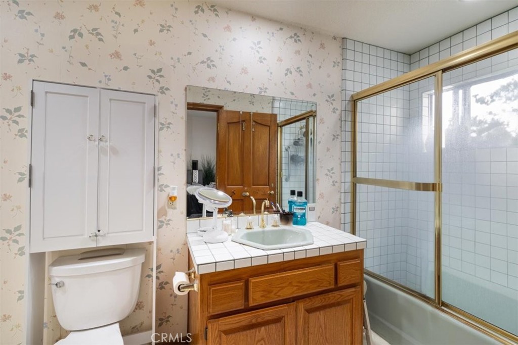Huntington Beach, California, 92649, United States, 5 Bedrooms Bedrooms, ,5 BathroomsBathrooms,Residential,For Sale,1926565
