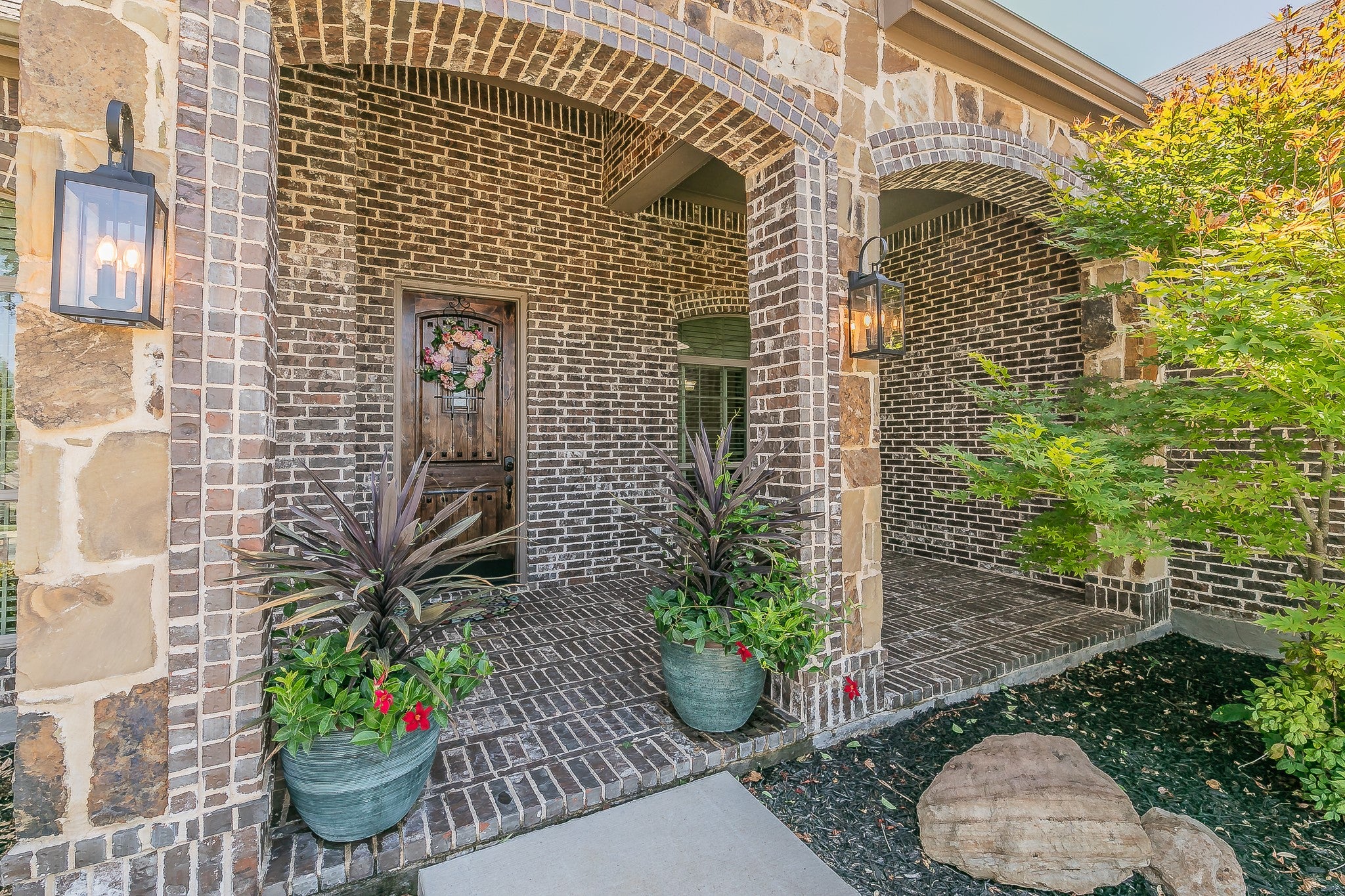 Fort Worth, Texas, 76179, United States, 5 Bedrooms Bedrooms, ,3 BathroomsBathrooms,Residential,For Sale,1980950