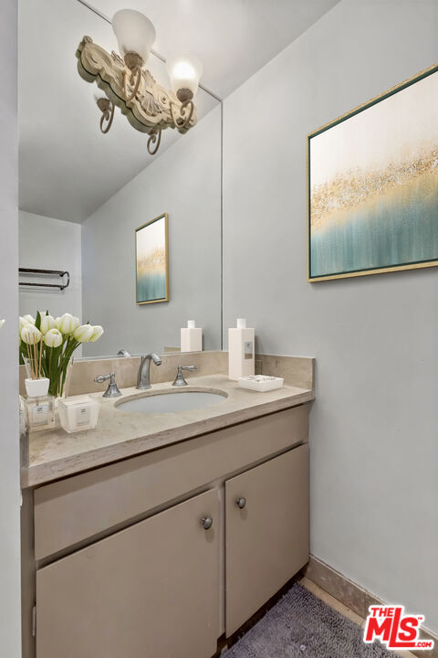 Los Angeles, California, 90067, United States, 2 Bedrooms Bedrooms, ,2 BathroomsBathrooms,Residential,For Sale,1754738
