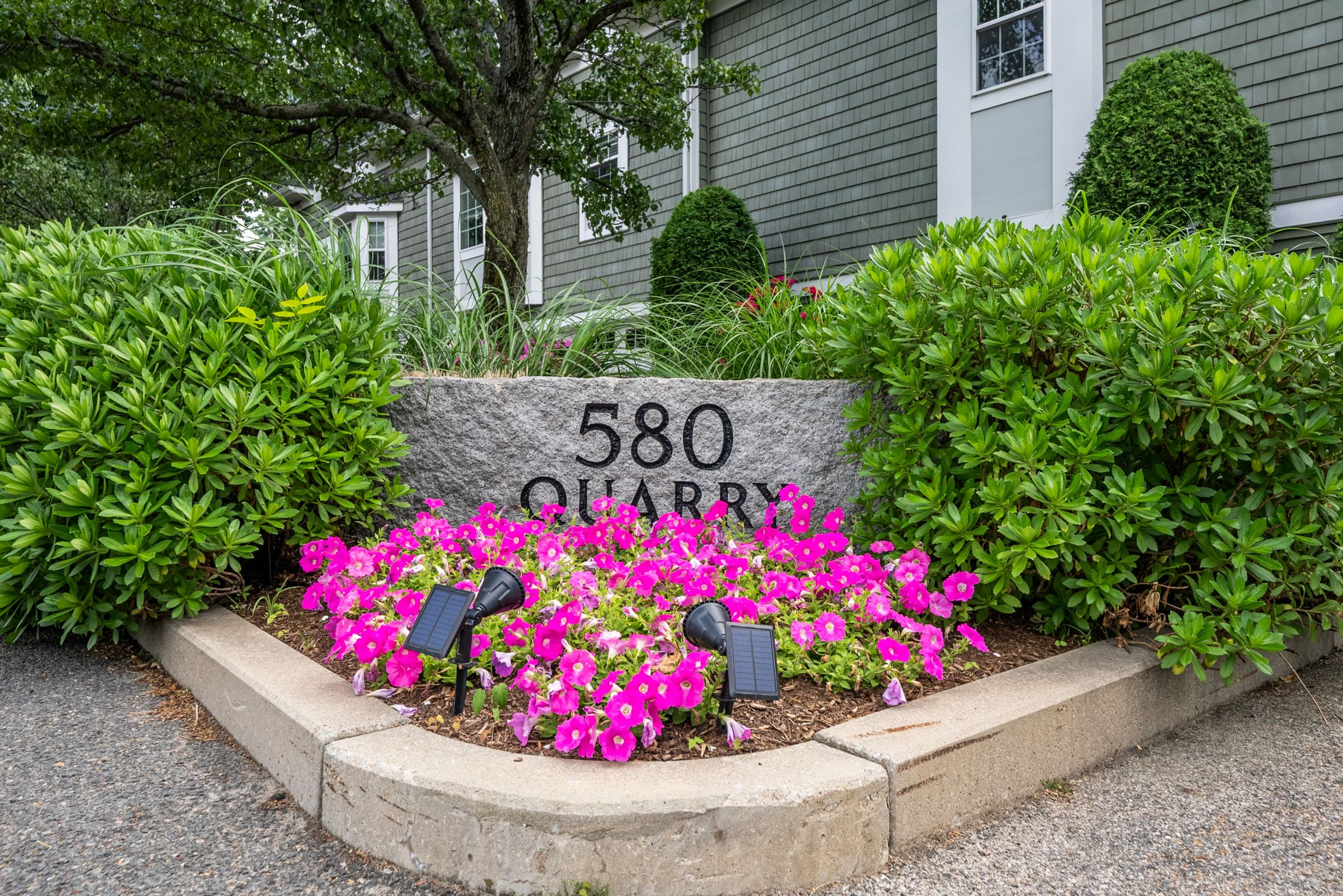  580 Quarry Street, Quincy, MA, 02169 - 物件實景