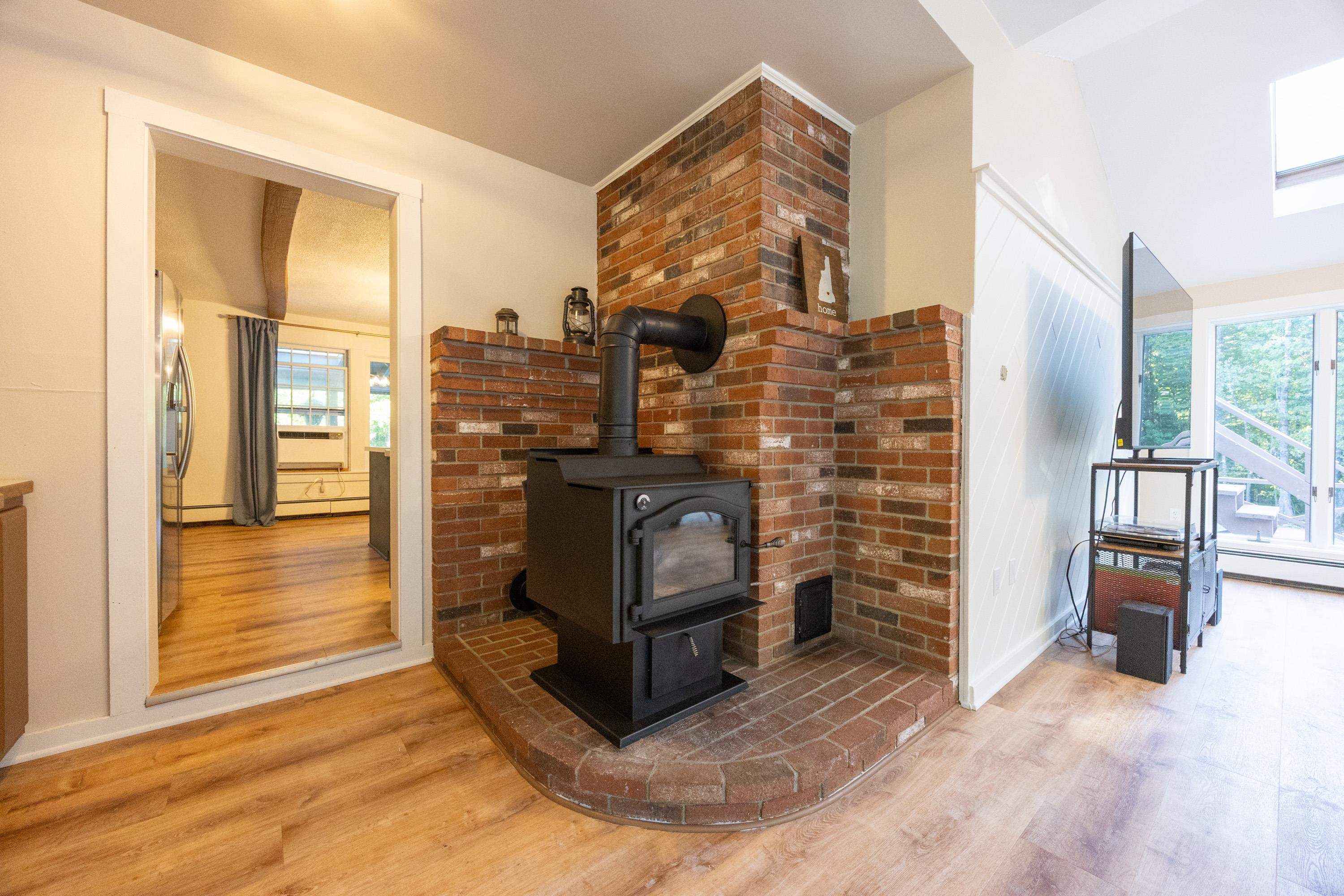 Pembroke, New Hampshire, 03275, United States, 4 Bedrooms Bedrooms, ,3 BathroomsBathrooms,Residential,For Sale,1925461