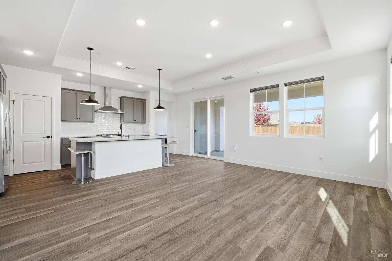 Dixon, California, 95620, United States, 2 Bedrooms Bedrooms, ,2 BathroomsBathrooms,Residential,For Sale,2005407