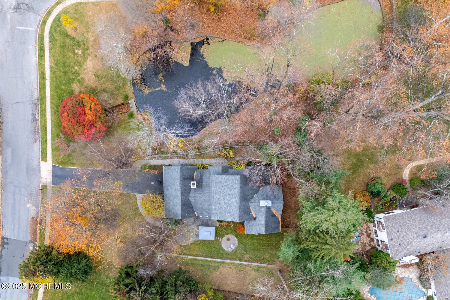 Middletown, New Jersey, 07748, United States, 4 Bedrooms Bedrooms, ,5 BathroomsBathrooms,Residential,For Sale,1990741