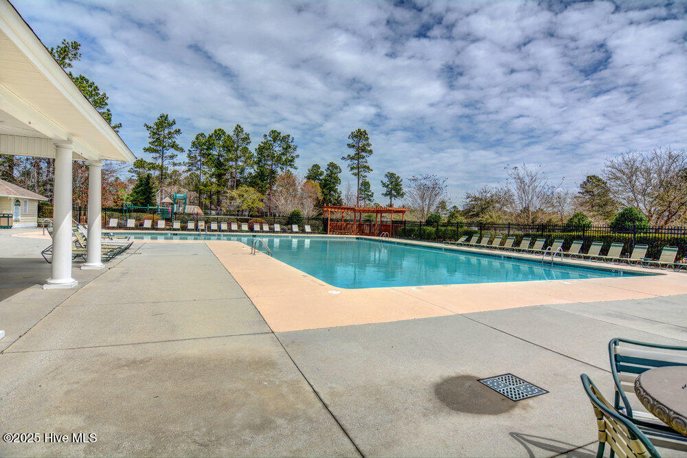 Leland, North Carolina, 28451, United States, 4 Bedrooms Bedrooms, ,3 BathroomsBathrooms,Residential,For Sale,1926317