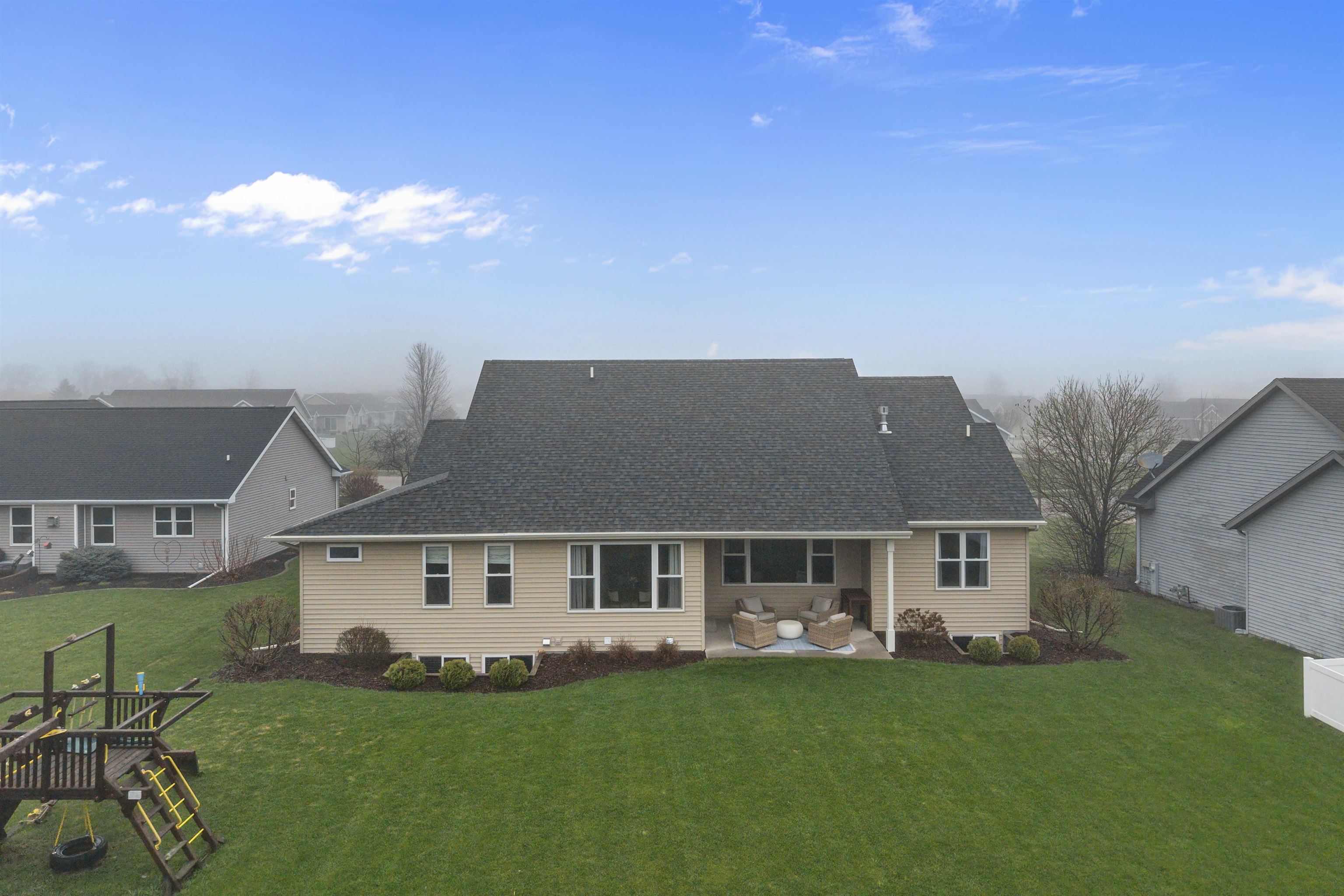Greenville, Wisconsin, 54942-8126, United States, 6 Bedrooms Bedrooms, ,5 BathroomsBathrooms,Residential,For Sale,2040409