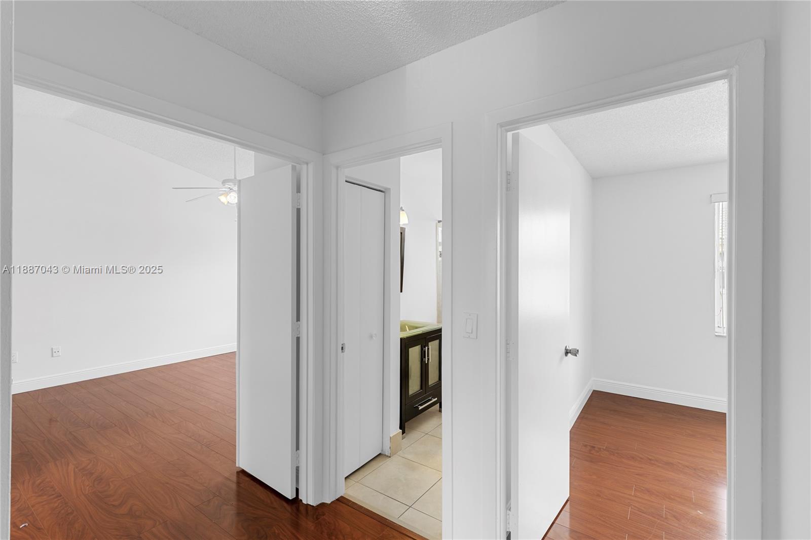 Pembroke Pines, Florida, 33028, United States, 3 Bedrooms Bedrooms, ,3 BathroomsBathrooms,Residential,For Sale,1958356