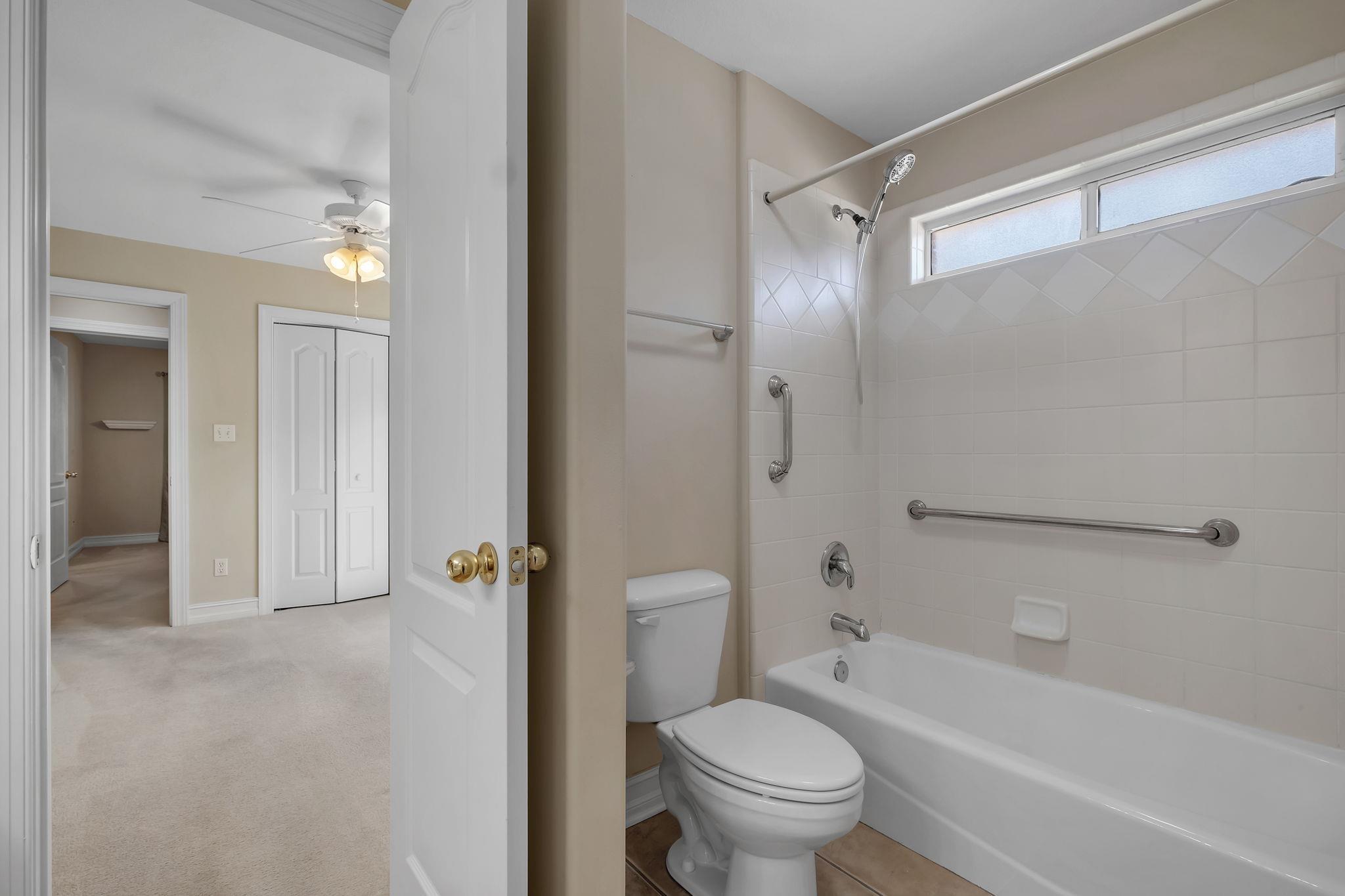 Tallahassee, Florida, 32312, United States, 4 Bedrooms Bedrooms, ,3 BathroomsBathrooms,Residential,For Sale,1966358