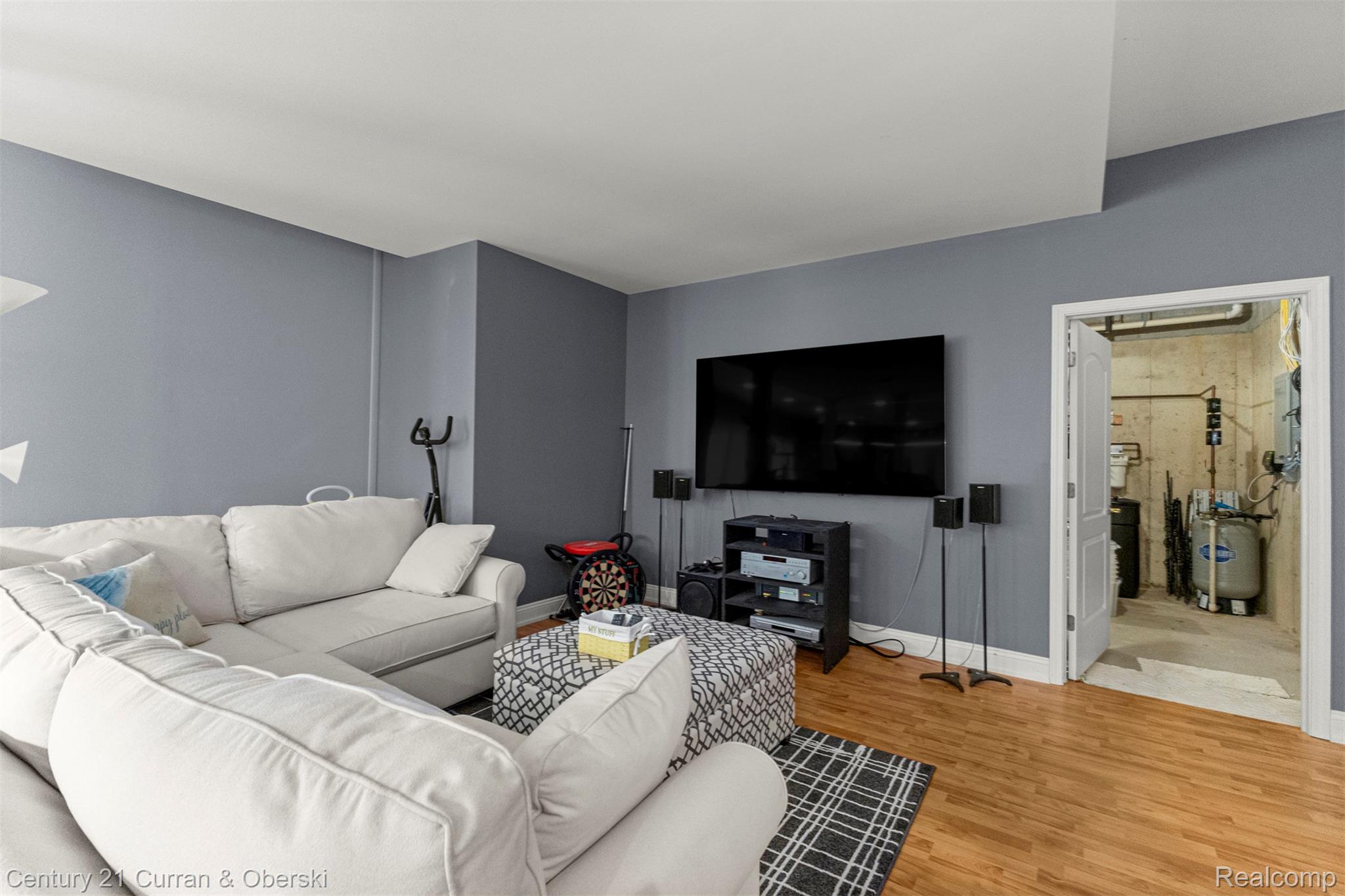 Groveland Township, Michigan, 48442, United States, 5 Bedrooms Bedrooms, ,6 BathroomsBathrooms,Residential,For Sale,1982712