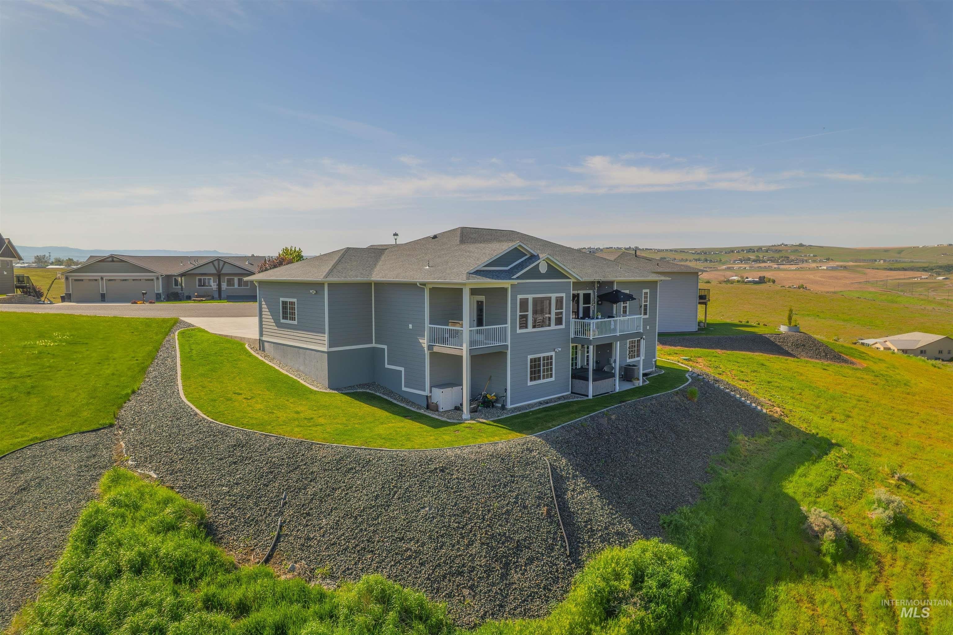 Clarkston, Washington, 99403, United States, 4 Bedrooms Bedrooms, ,3 BathroomsBathrooms,Residential,For Sale,1976590