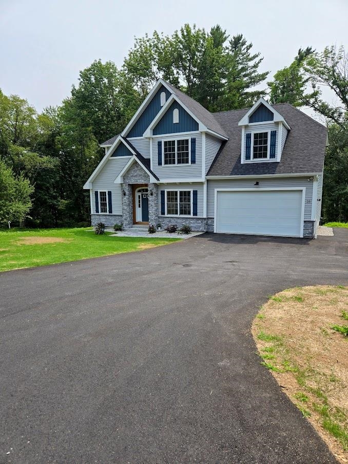 Hooksett, New Hampshire, 03106, United States, 4 Bedrooms Bedrooms, ,3 BathroomsBathrooms,Residential,For Sale,1895985