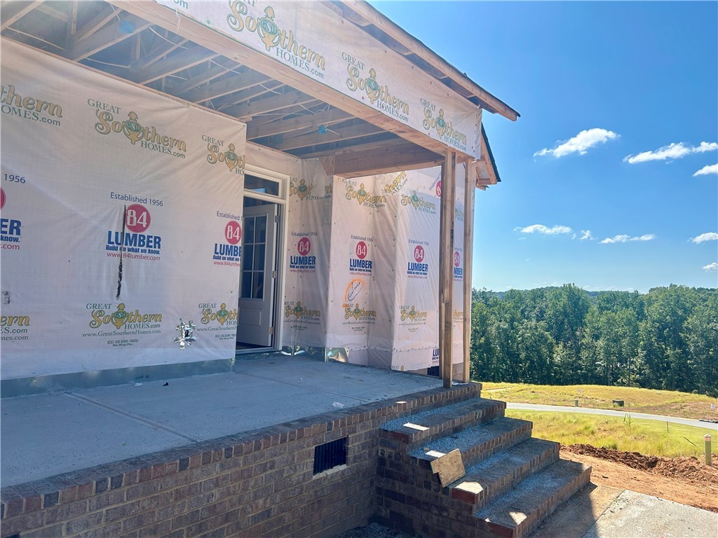 Central, South Carolina, 29630, United States, 3 Bedrooms Bedrooms, ,2 BathroomsBathrooms,Residential,For Sale,1948898