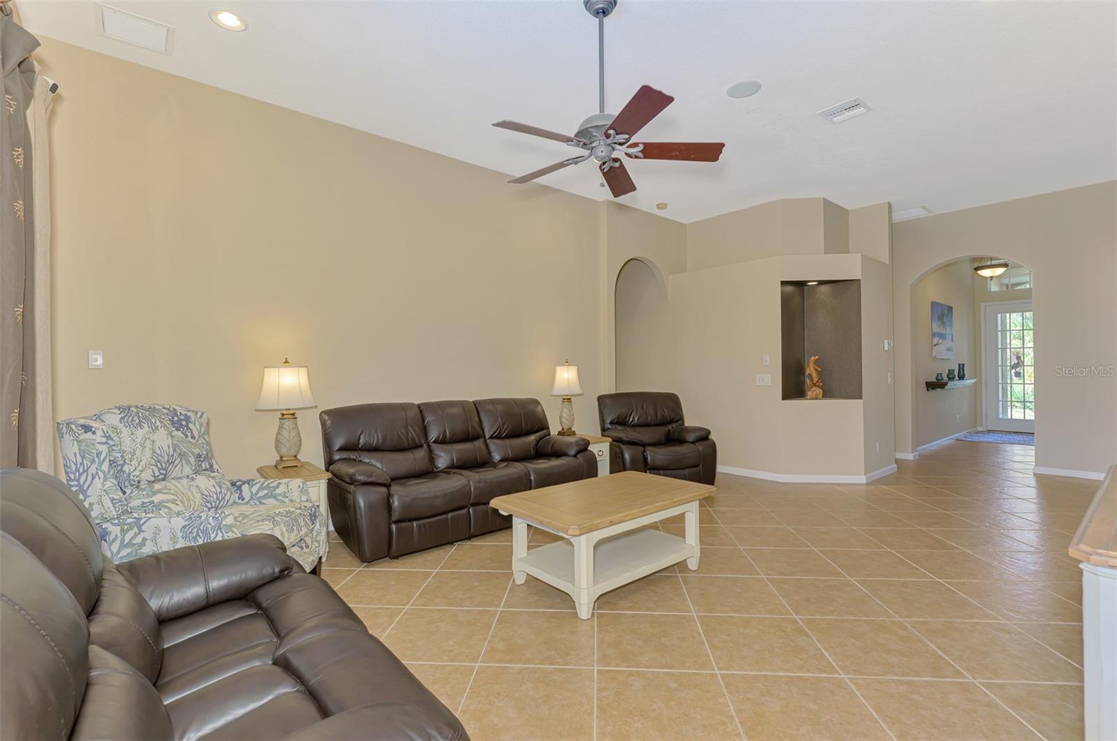 PORT CHARLOTTE, Florida, 33953, United States, 2 Bedrooms Bedrooms, ,2 BathroomsBathrooms,Residential,For Sale,1921184