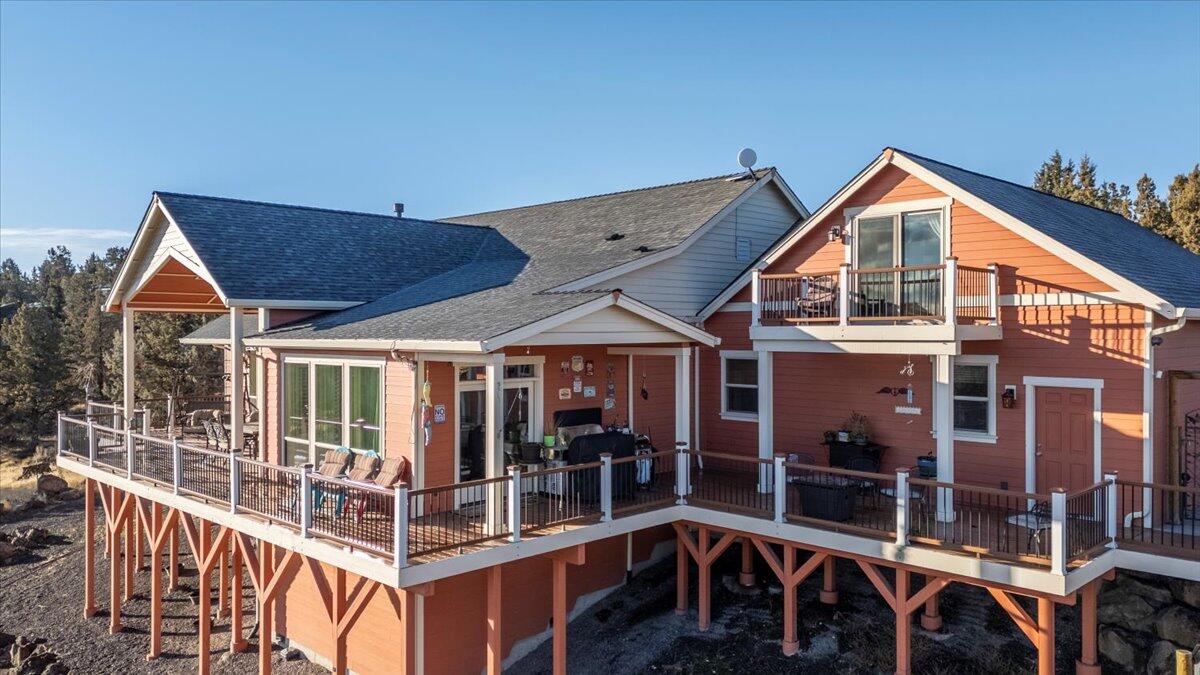 Bend, Oregon, 97703, United States, 3 Bedrooms Bedrooms, ,2 BathroomsBathrooms,Residential,For Sale,2005740