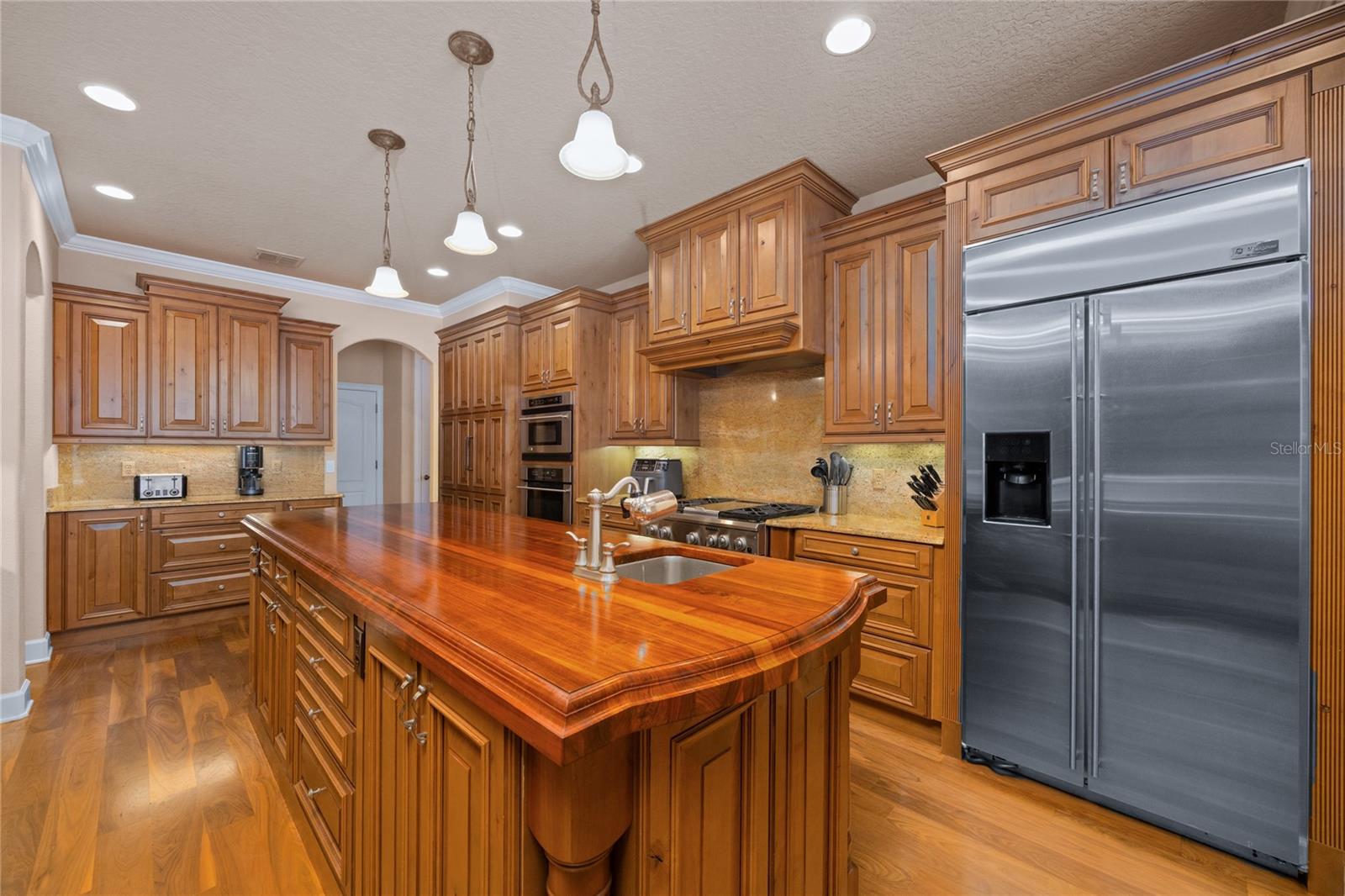 Sanford, Florida, 32771, United States, 4 Bedrooms Bedrooms, ,3 BathroomsBathrooms,Residential,For Sale,1987443