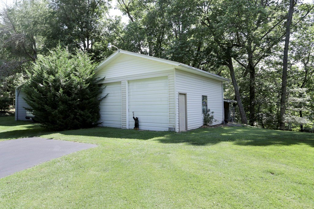 Hayesville, North Carolina, 28904, United States, 3 Bedrooms Bedrooms, ,2 BathroomsBathrooms,Residential,For Sale,1938429