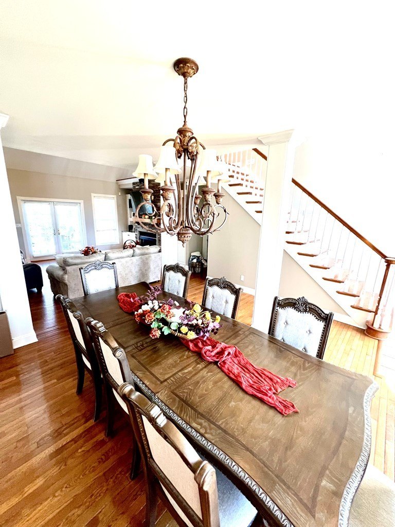 Prestonsburg, Kentucky, 41653, United States, 4 Bedrooms Bedrooms, ,4 BathroomsBathrooms,Residential,For Sale,1978376