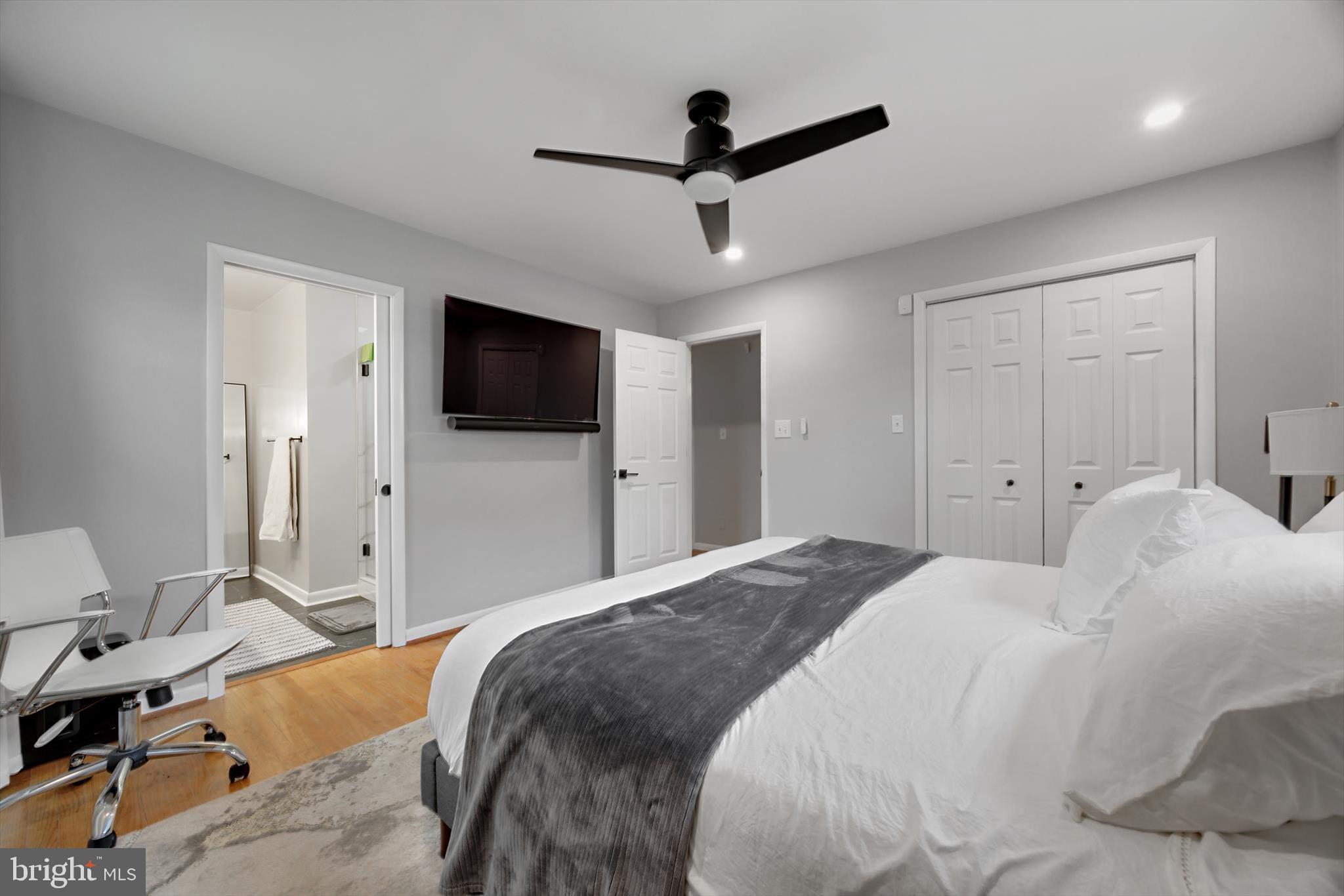 Clinton, Maryland, 20735, United States, 4 Bedrooms Bedrooms, ,3 BathroomsBathrooms,Residential,For Sale,2005934