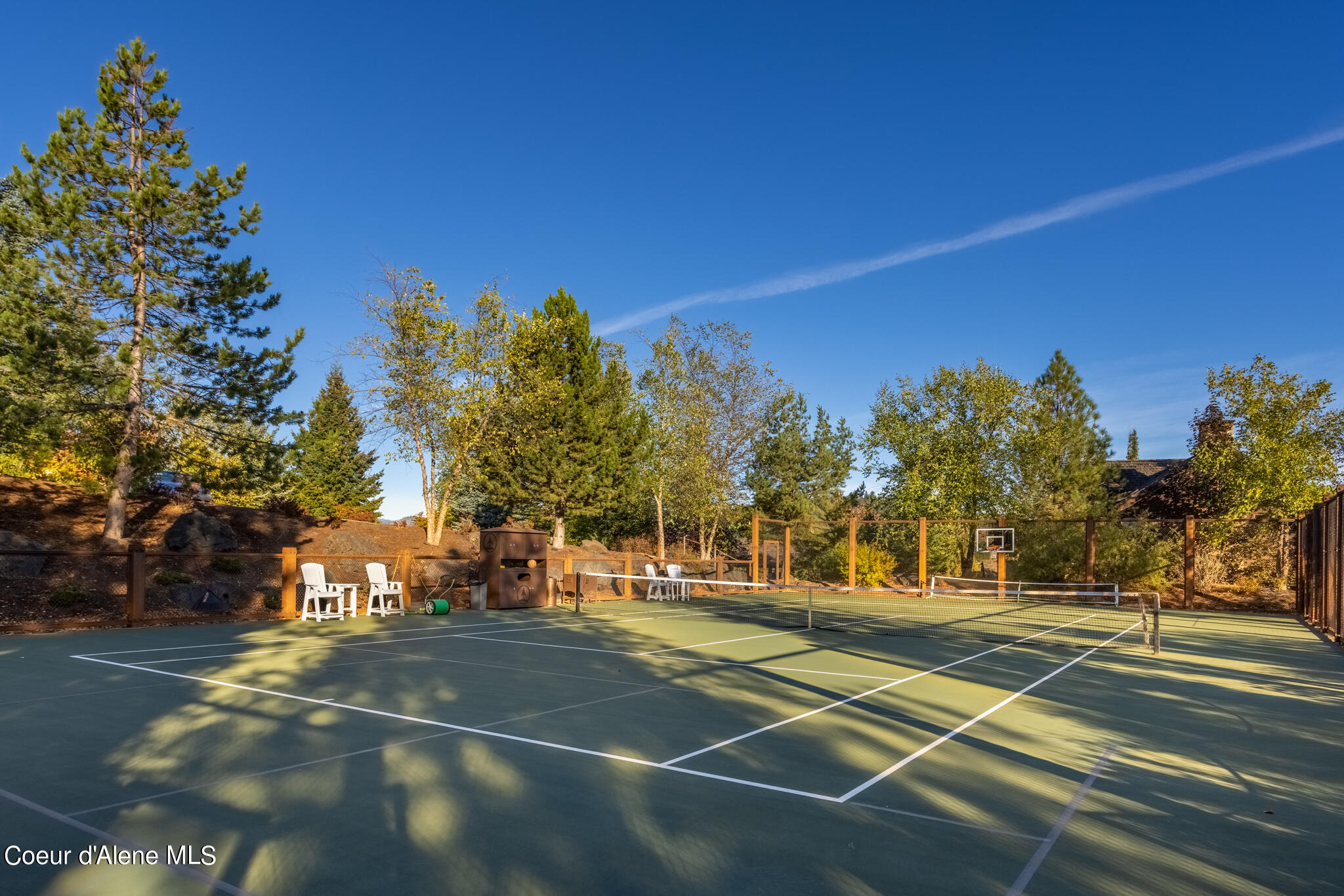 Coeur D'alene, Idaho, 83814, United States, 3 Bedrooms Bedrooms, ,2 BathroomsBathrooms,Residential,For Sale,1926176