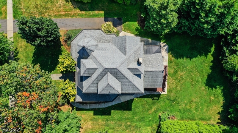 Westfield Town, New Jersey, 07090, United States, 5 Bedrooms Bedrooms, ,3 BathroomsBathrooms,Residential,For Sale,1941025