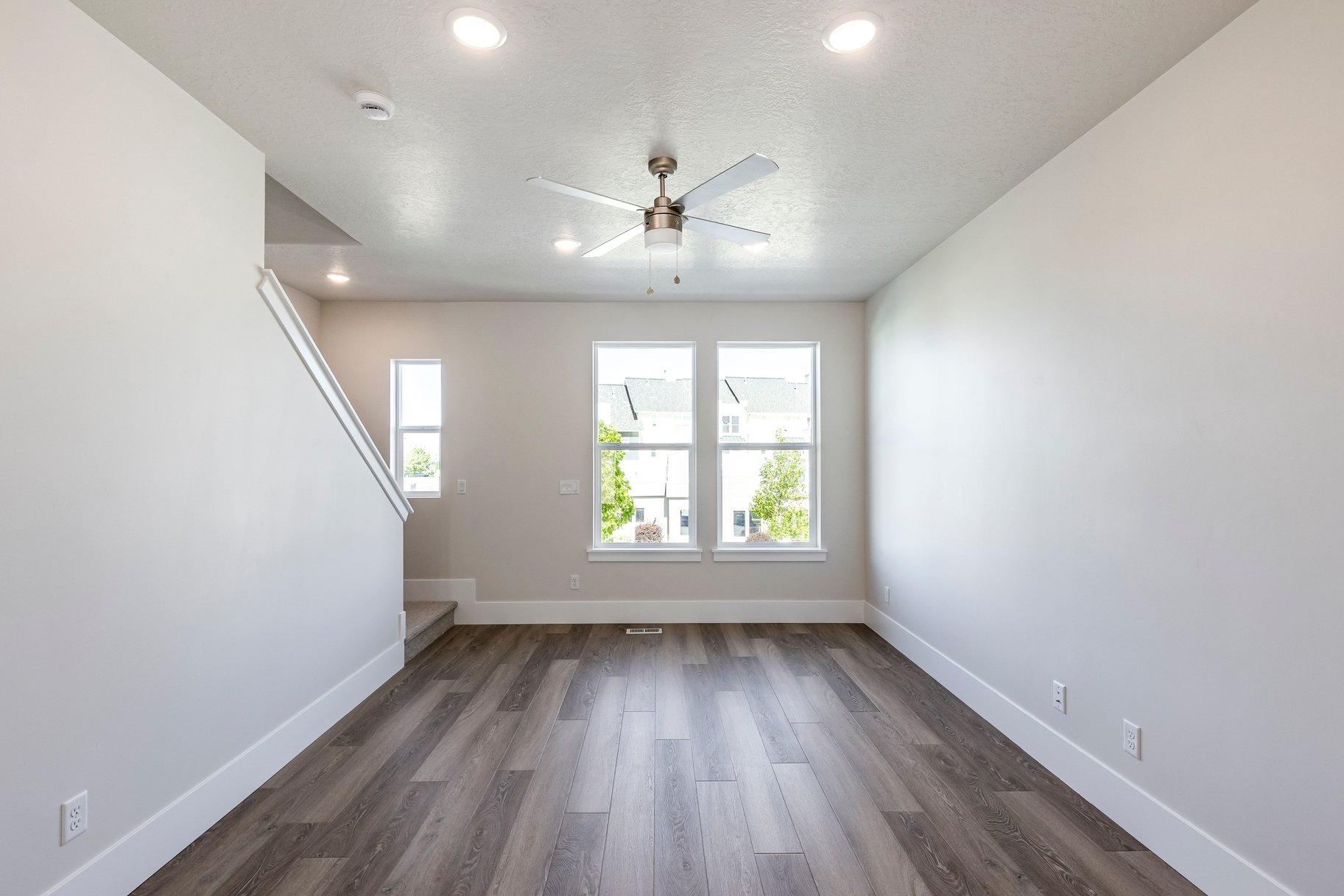  Beautiful Three-Bedroom Townhome at The Ridge at Spanish Fork - 物件實景