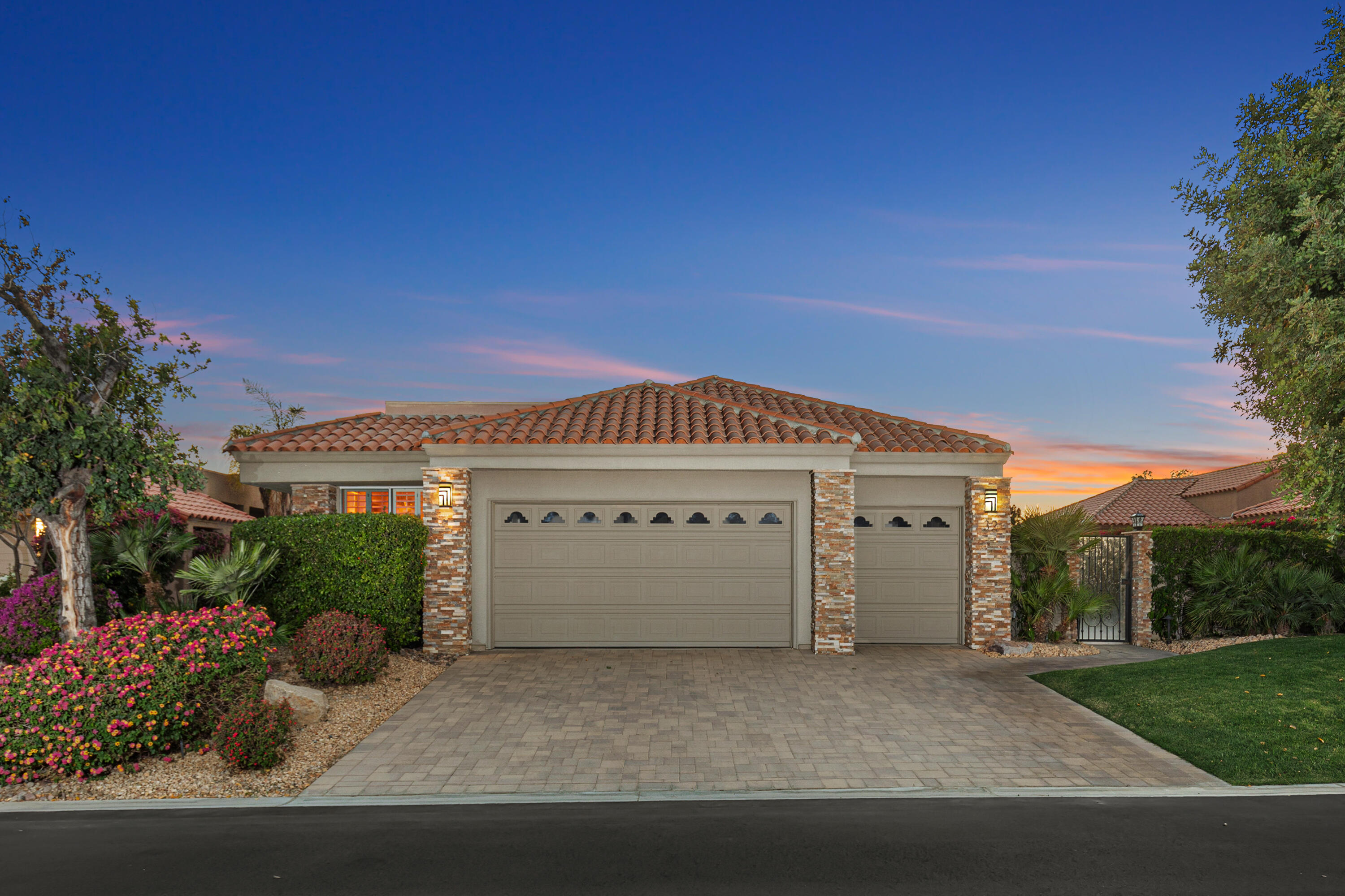 Rancho Mirage, California, 92270, United States, 4 Bedrooms Bedrooms, ,3 BathroomsBathrooms,Residential,For Sale,2000701