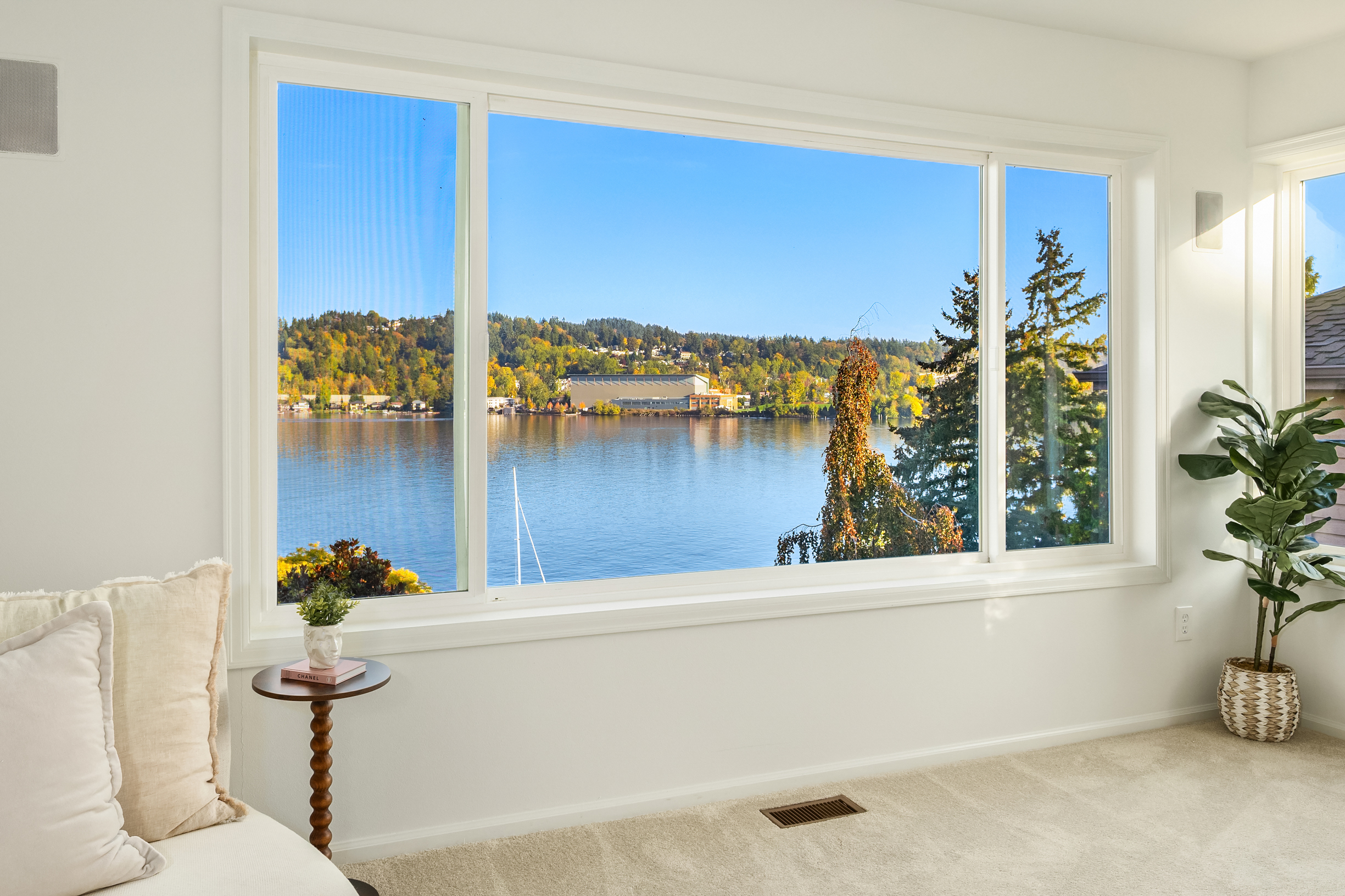 7020 96th Avenue Southeast, Mercer Island, WA 98040 - 物件實景
