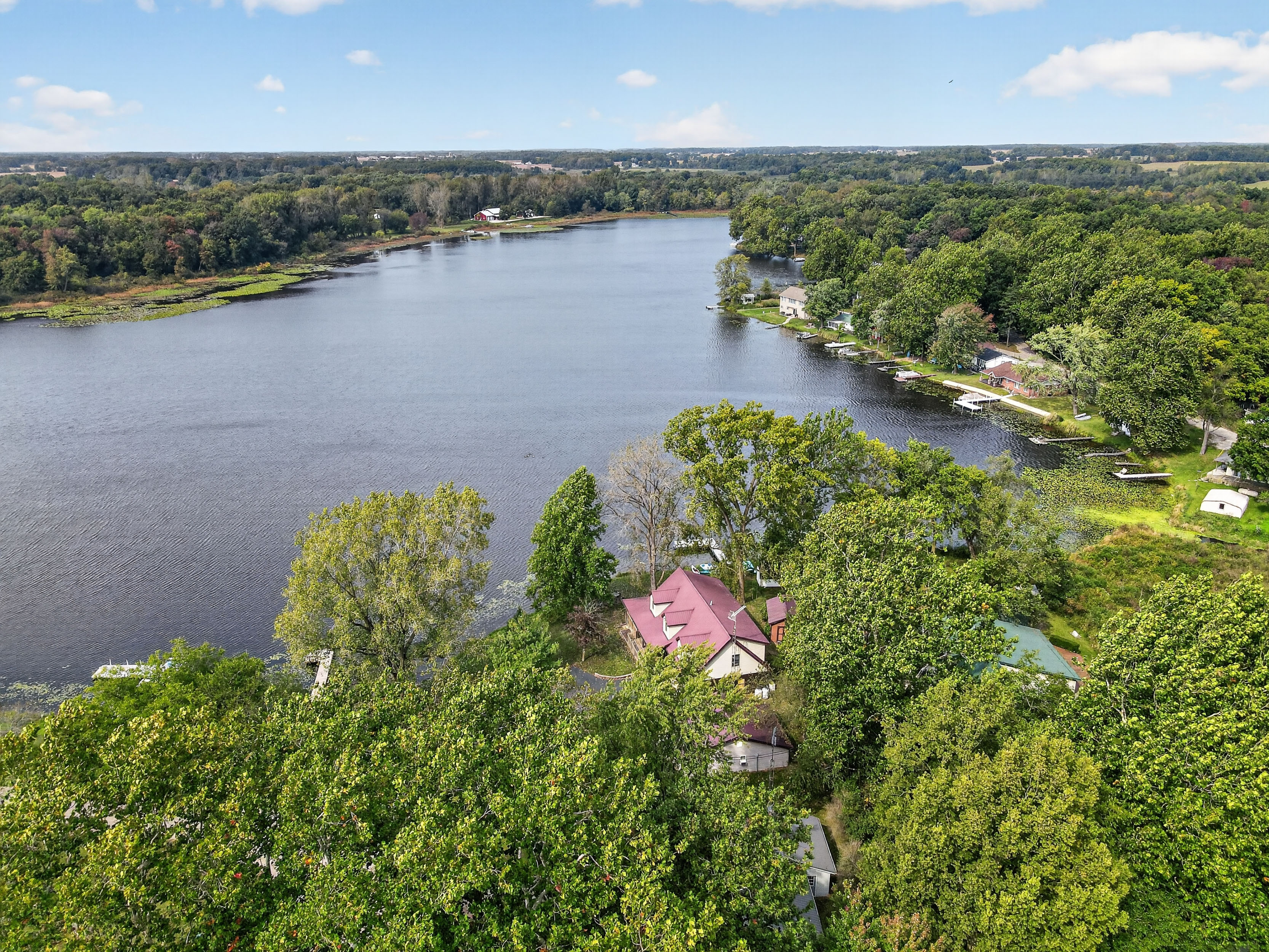  Lovely Three Bedroom Lake Home with Guest Cottage - 物件實景