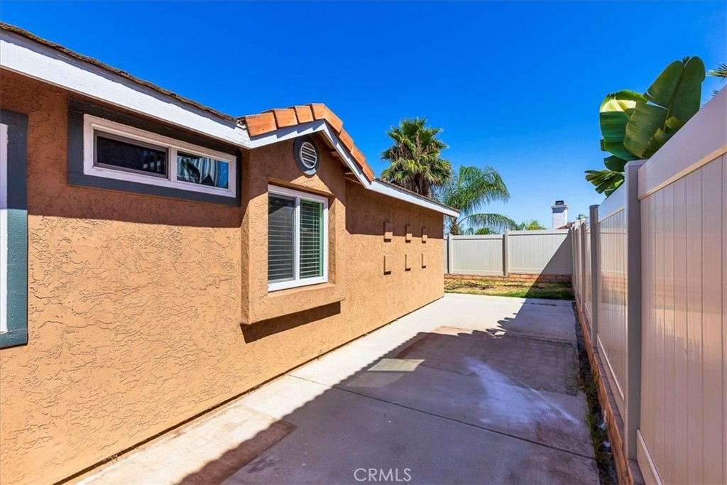 Temecula, California, 92592, United States, 3 Bedrooms Bedrooms, ,2 BathroomsBathrooms,Residential,For Sale,1926077